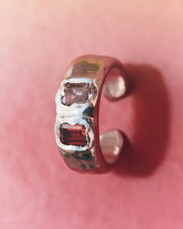 Buzo Toe sold by Simuero