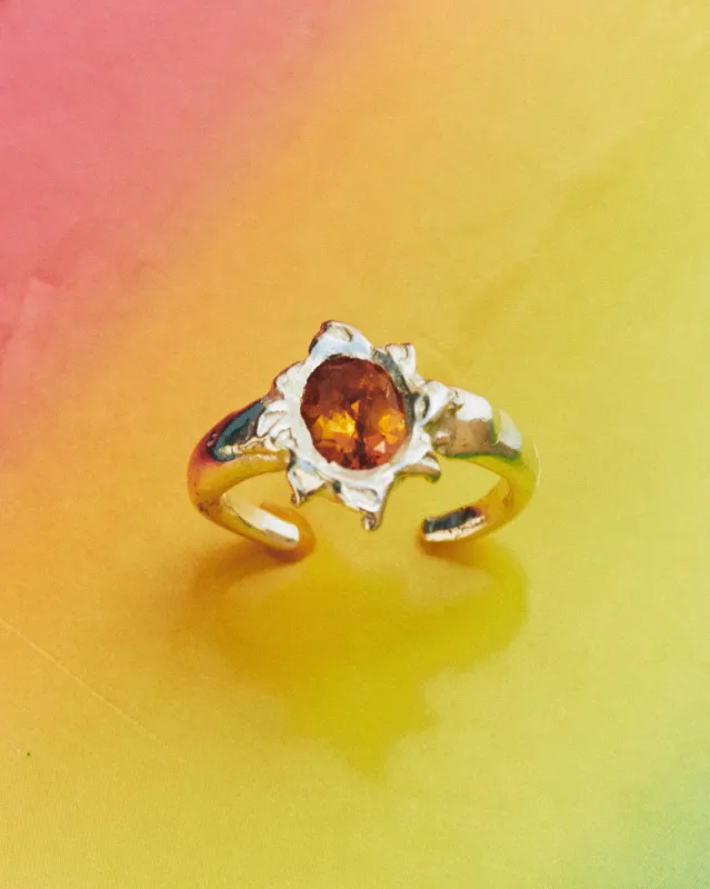 Soleil Toe sold by Simuero