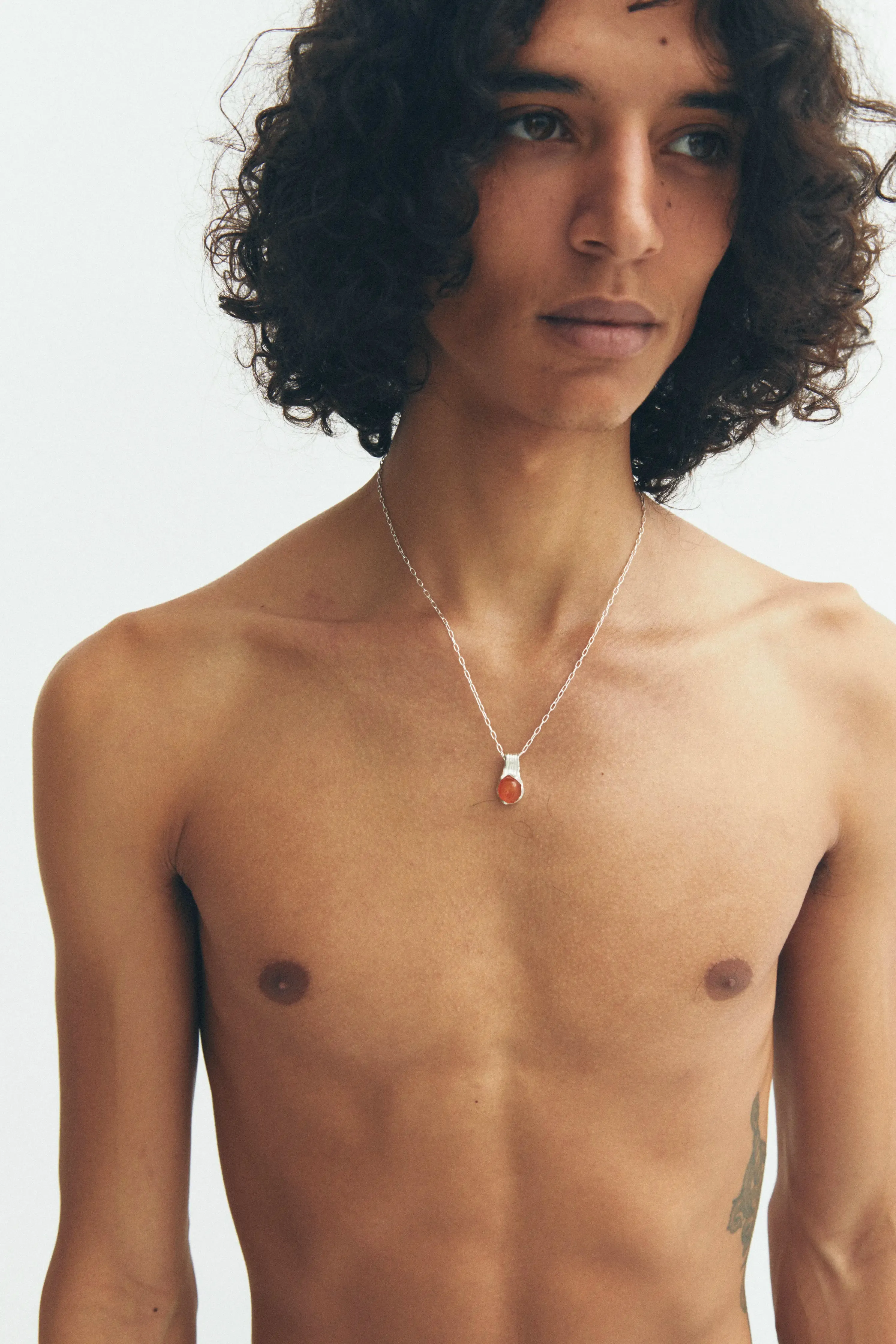 Agosto Necklace sold by Simuero product image thumbnail 4