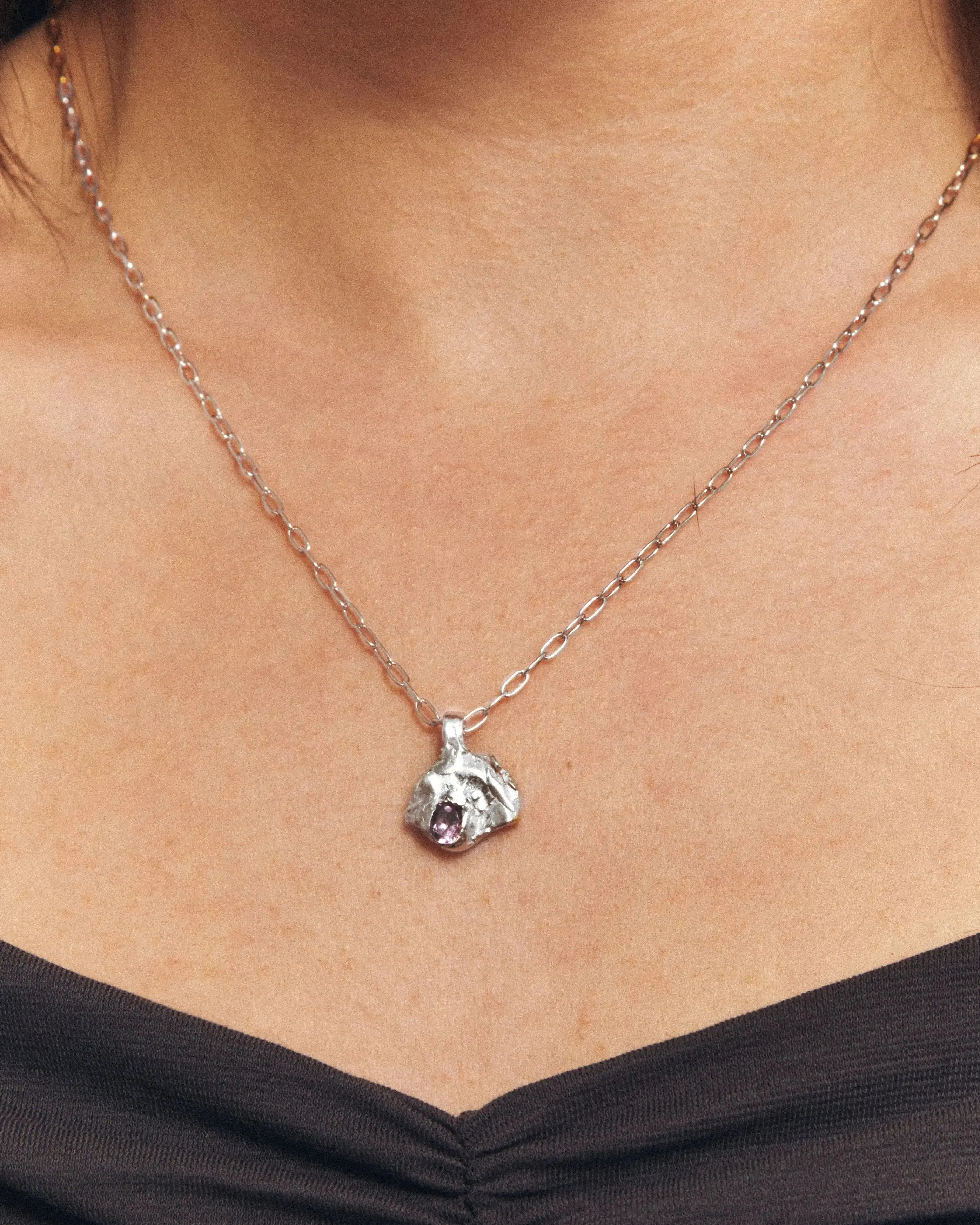 Febrero Necklace sold by Simuero product image thumbnail 2