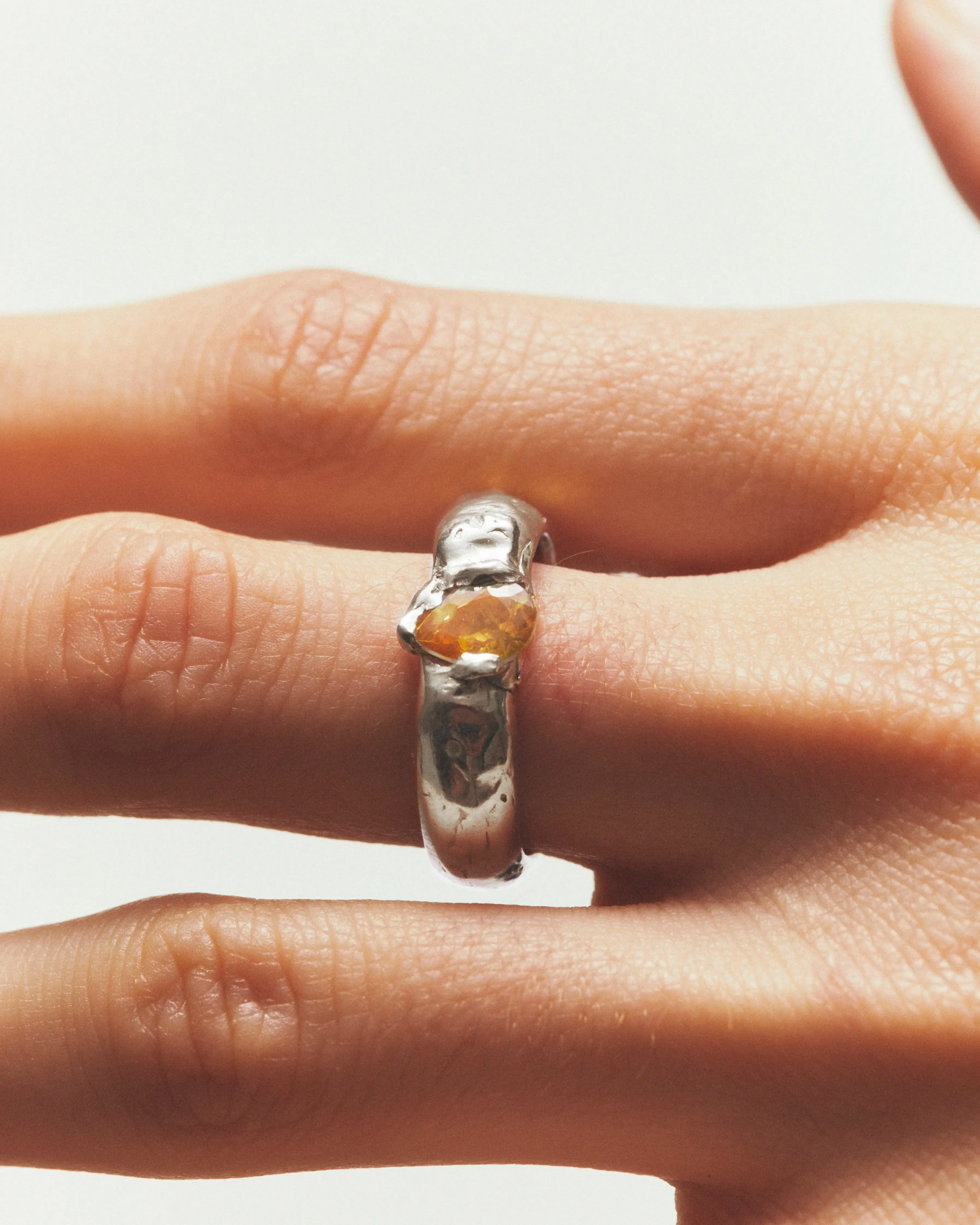 Noviembre sold by Simuero product image thumbnail 4