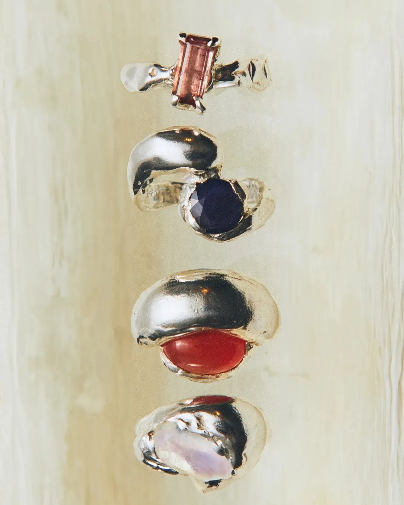 Octubre sold by Simuero product image thumbnail 4