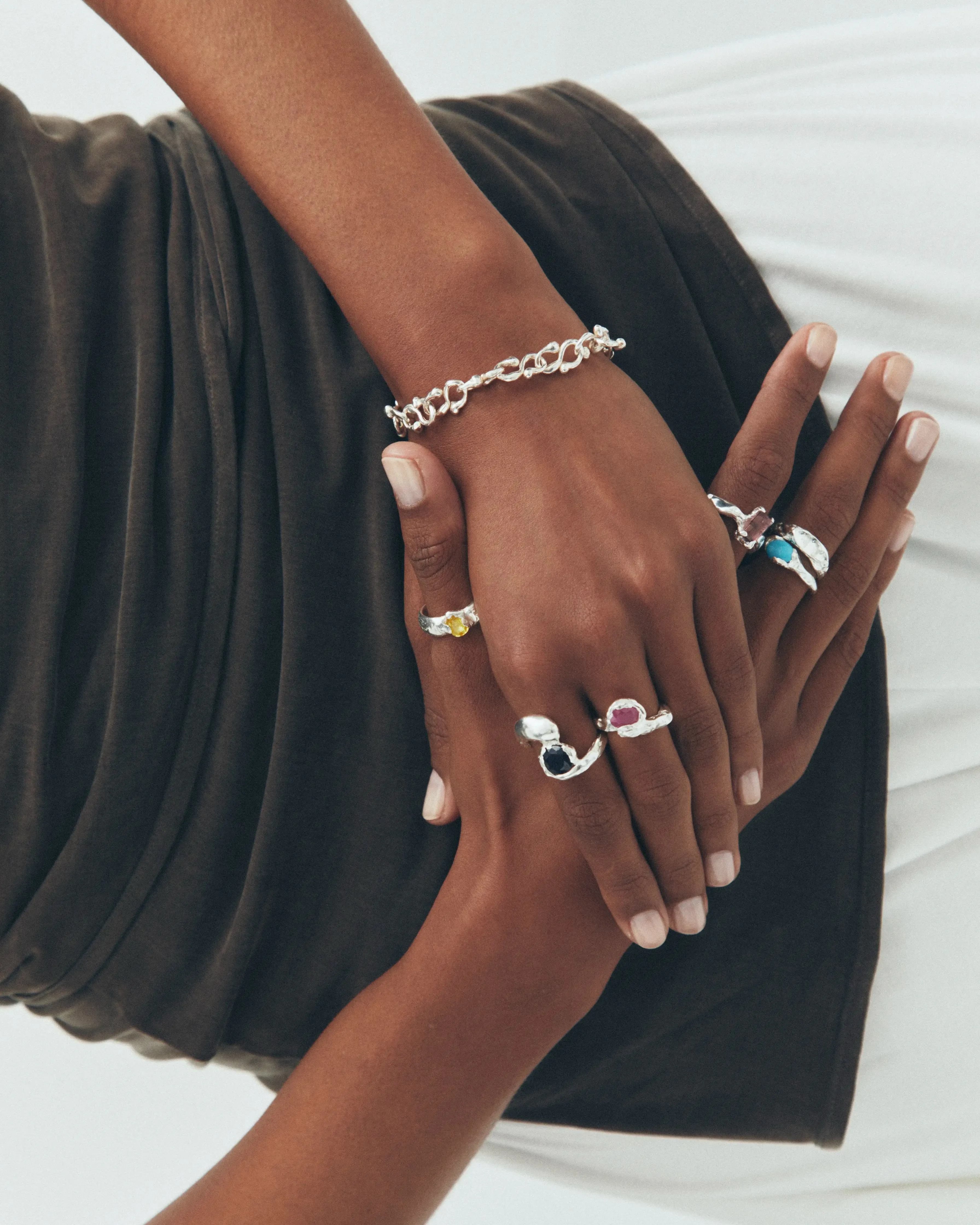 Julio sold by Simuero product image thumbnail 5