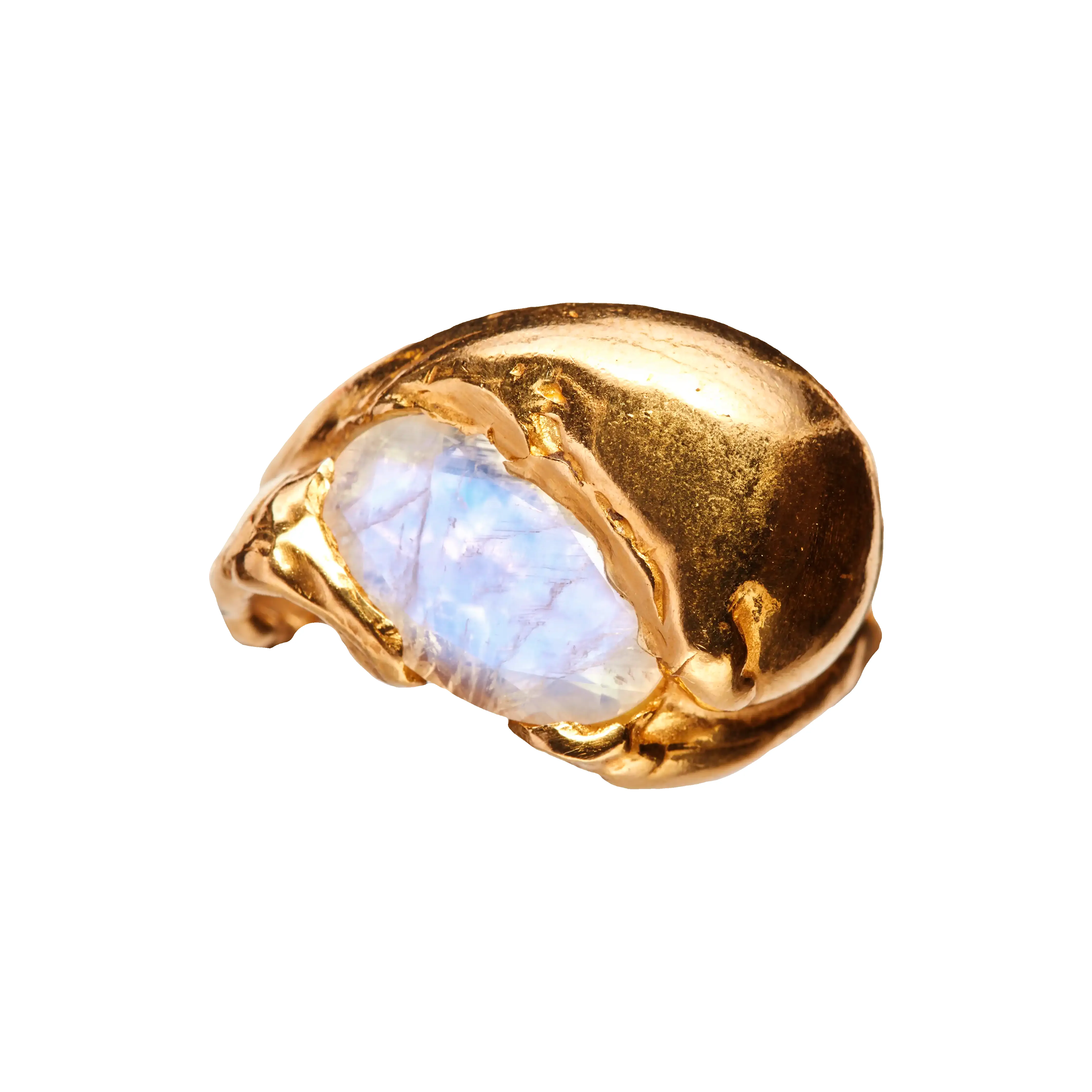 Junio sold by Simuero