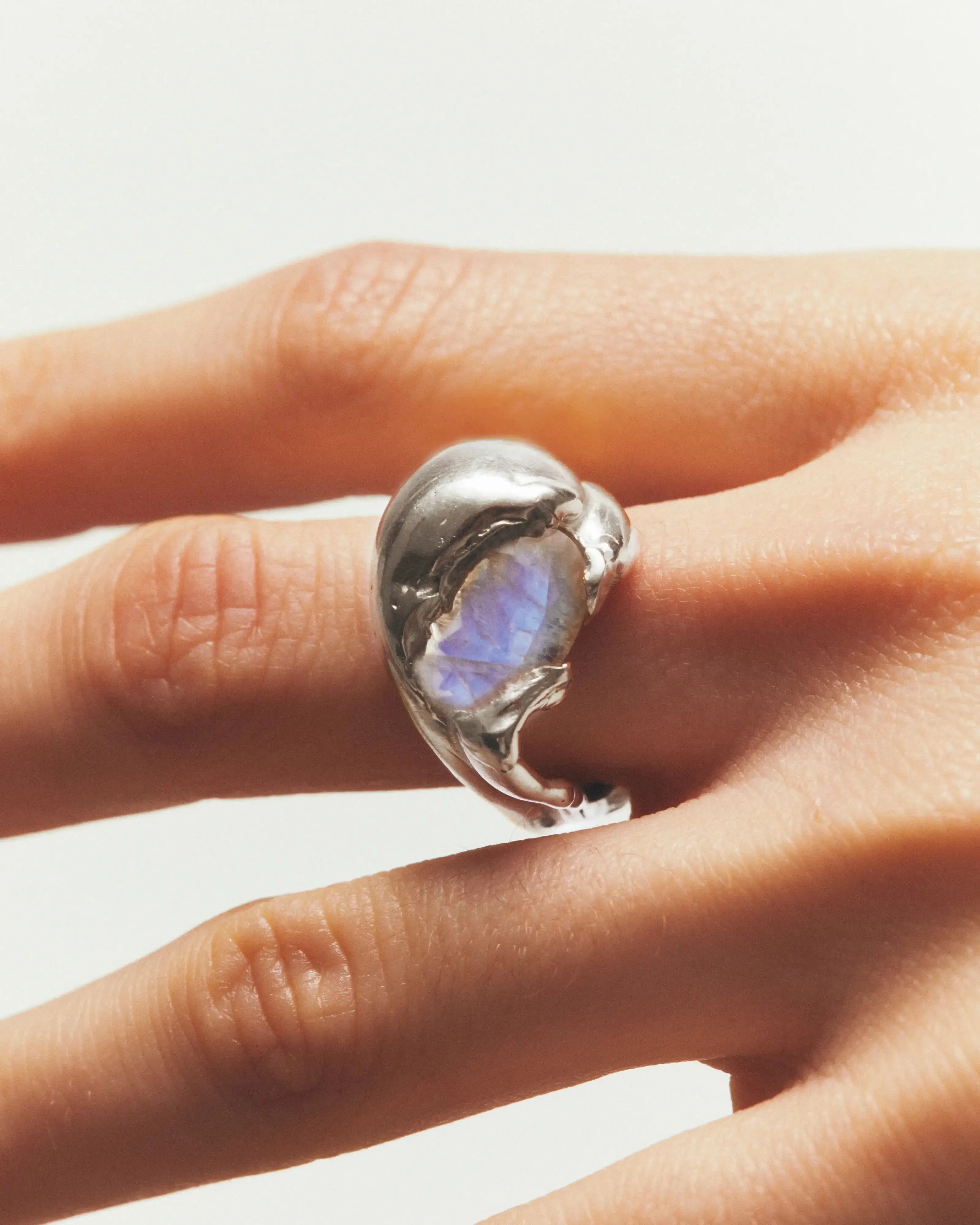 Junio sold by Simuero product image thumbnail 4