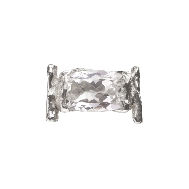 Abril sold by Simuero