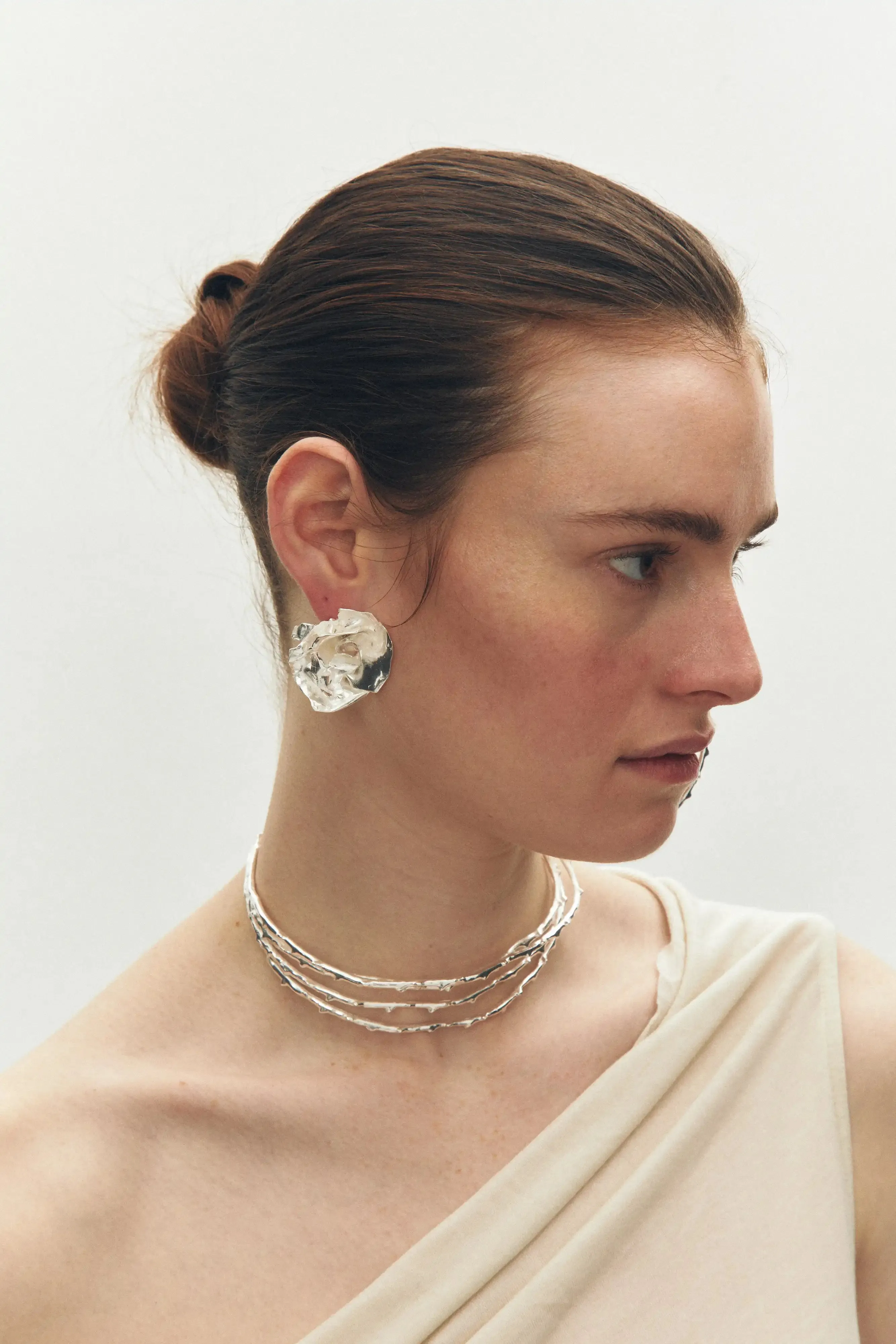 Rosal Choker sold by Simuero product image thumbnail 4