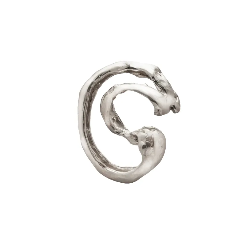 Lúa sold by Simuero