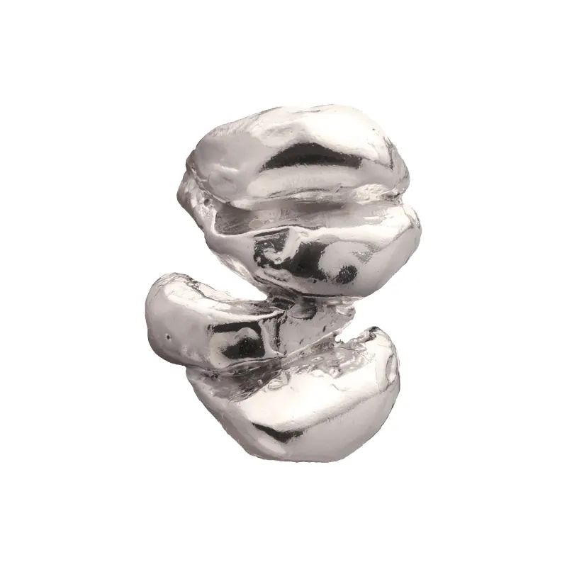 Agnes sold by Simuero