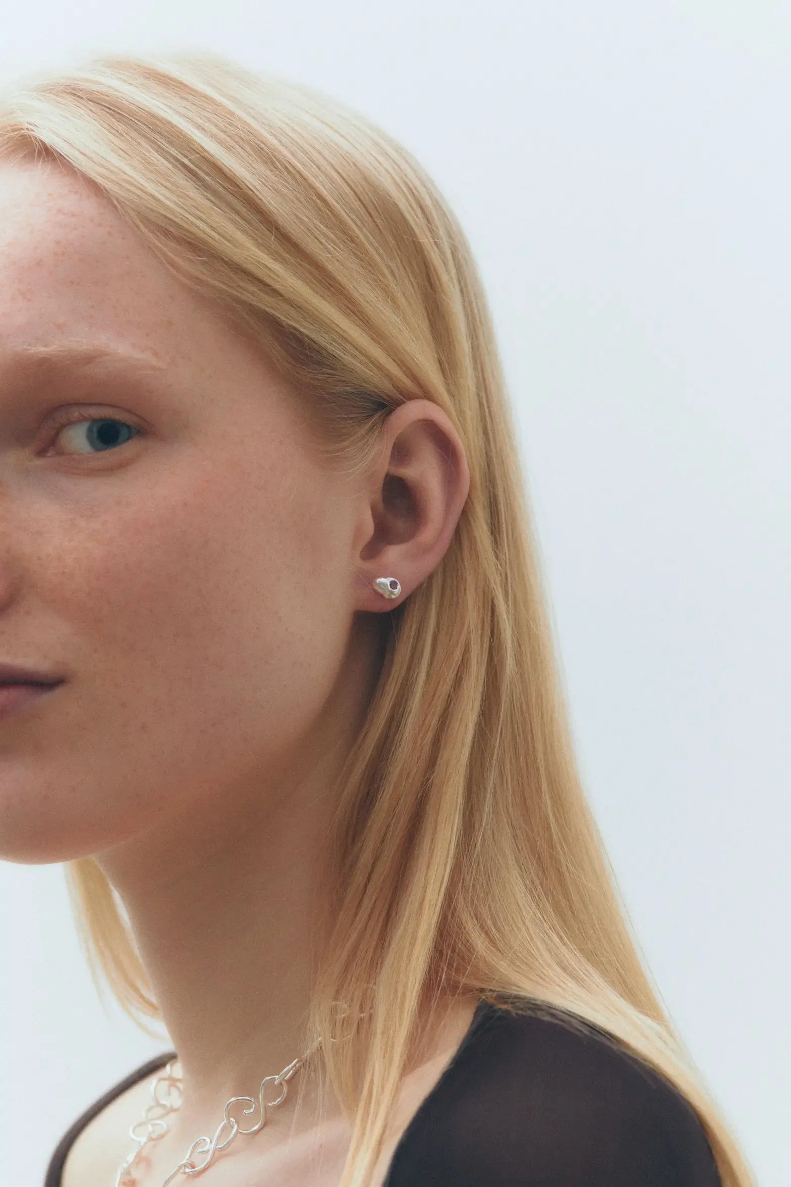 Mare Rose sold by Simuero product image thumbnail 4