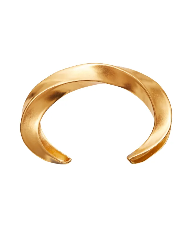 Ambar Bracelet made by Simuero