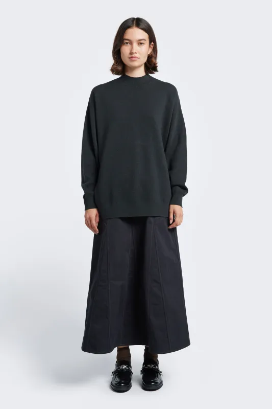 Buro Knit Sweater Charcoal made by Kloke