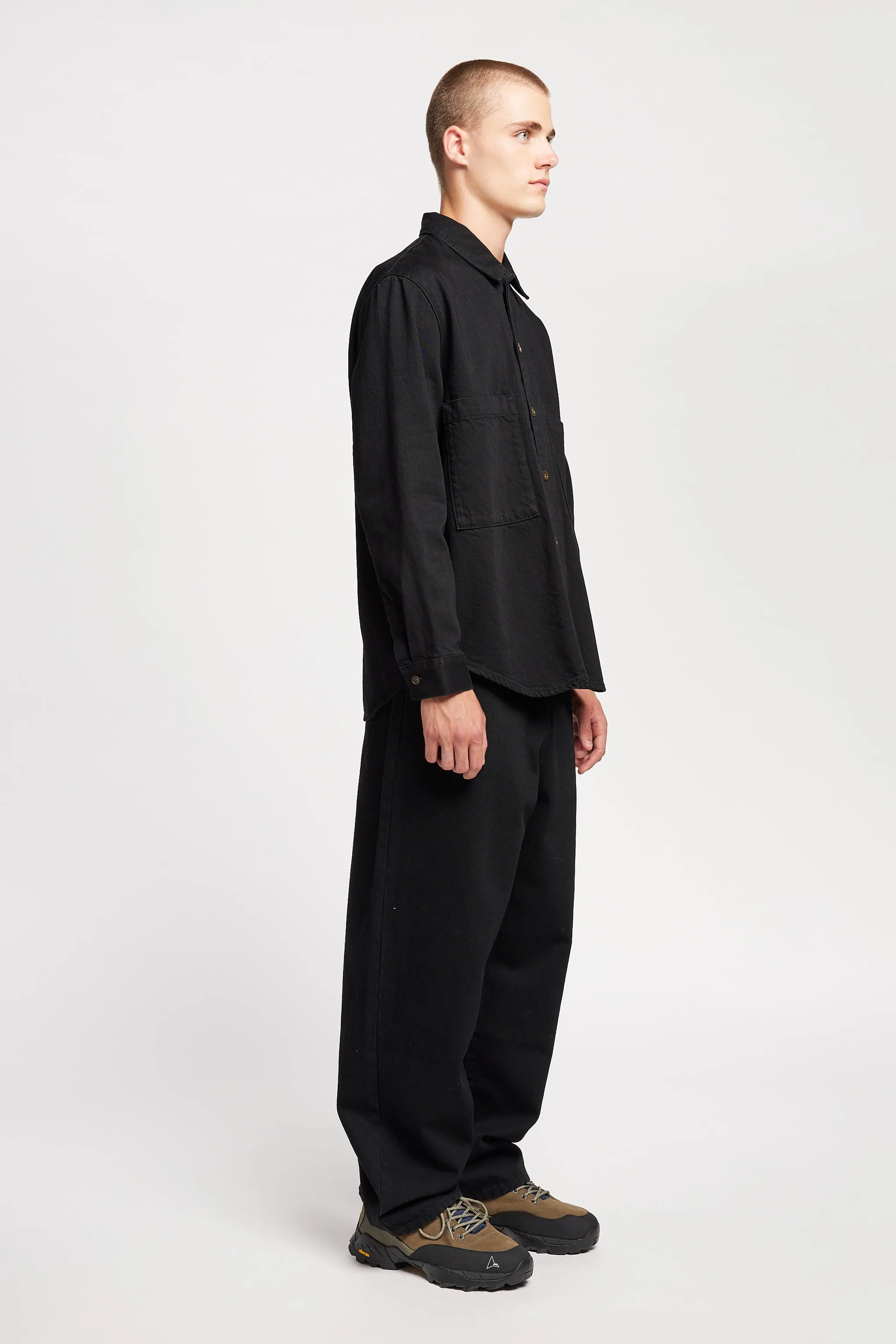 Renew Jean Black sold by Kloke product image thumbnail 2