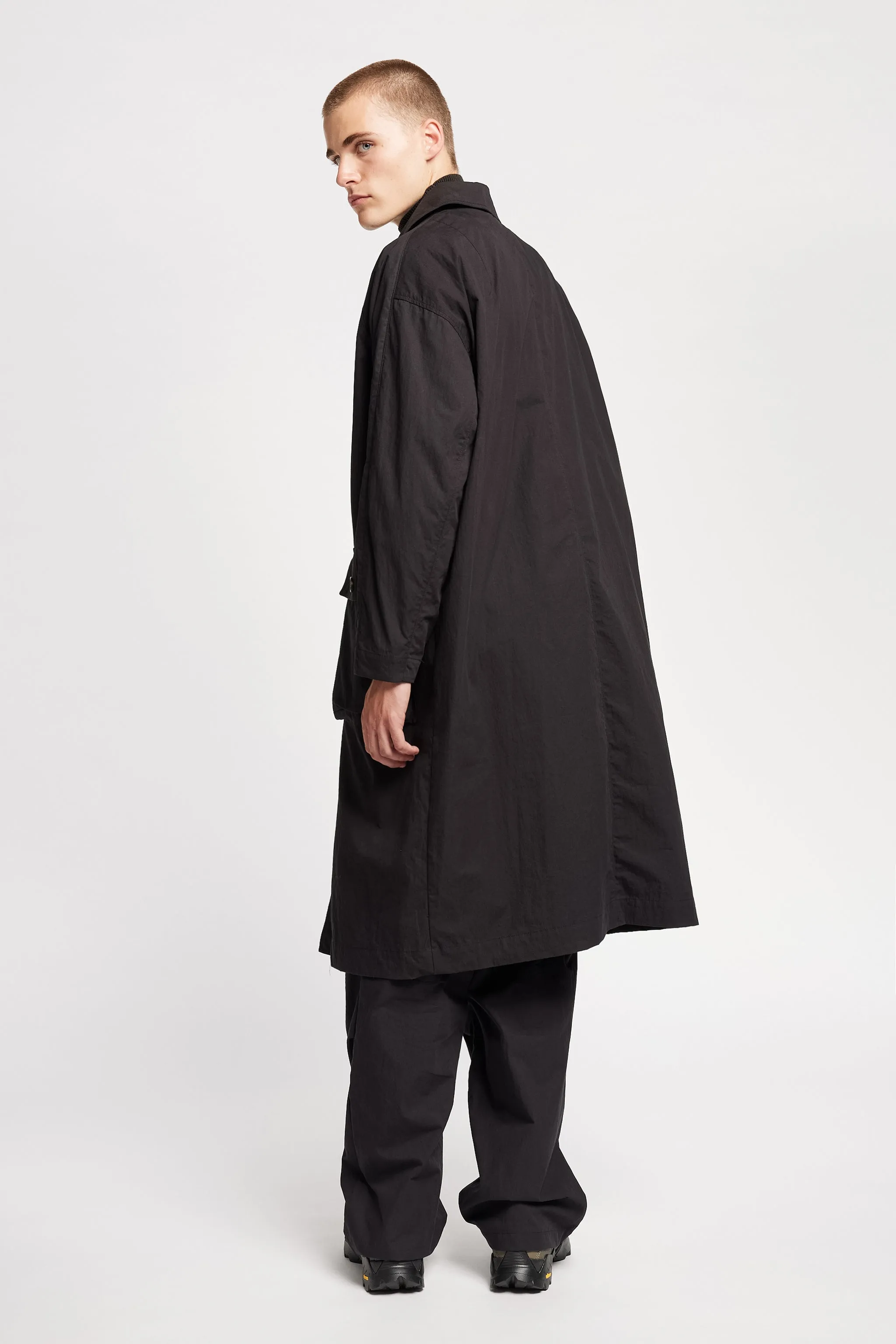 Venture Trench Jet Black sold by Kloke product image thumbnail 3