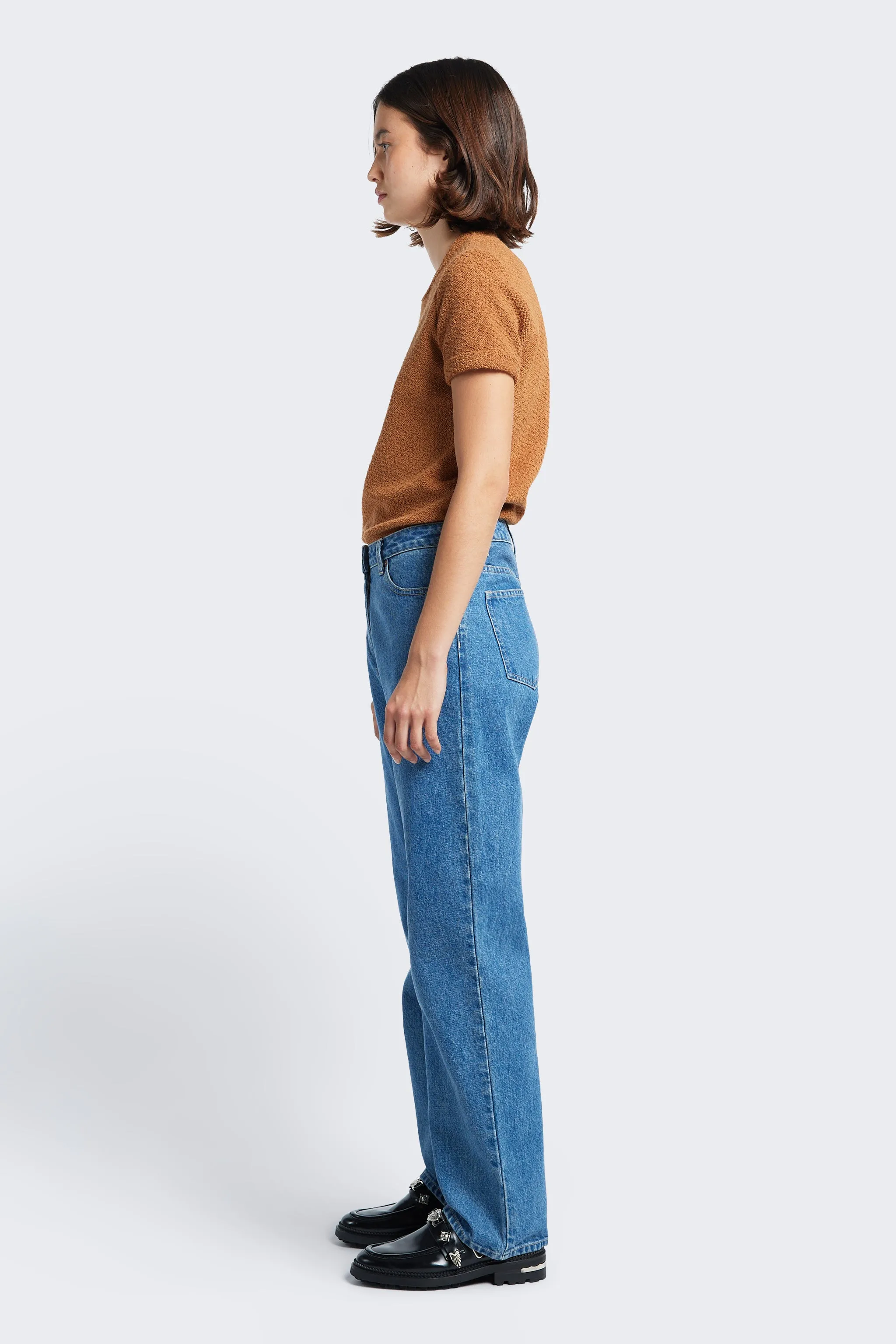 Evade Straight Leg Jean Mid-Wash sold by Kloke product image thumbnail 3