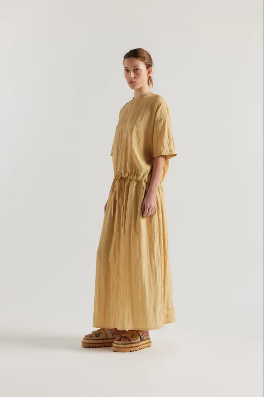 Stillness Top Sand made by Kloke