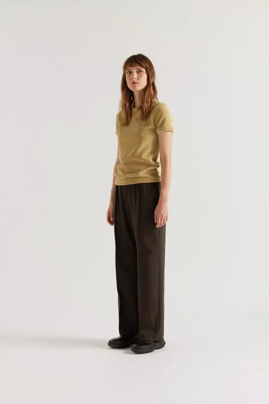 Manta Pant Dark Taupe made by Kloke