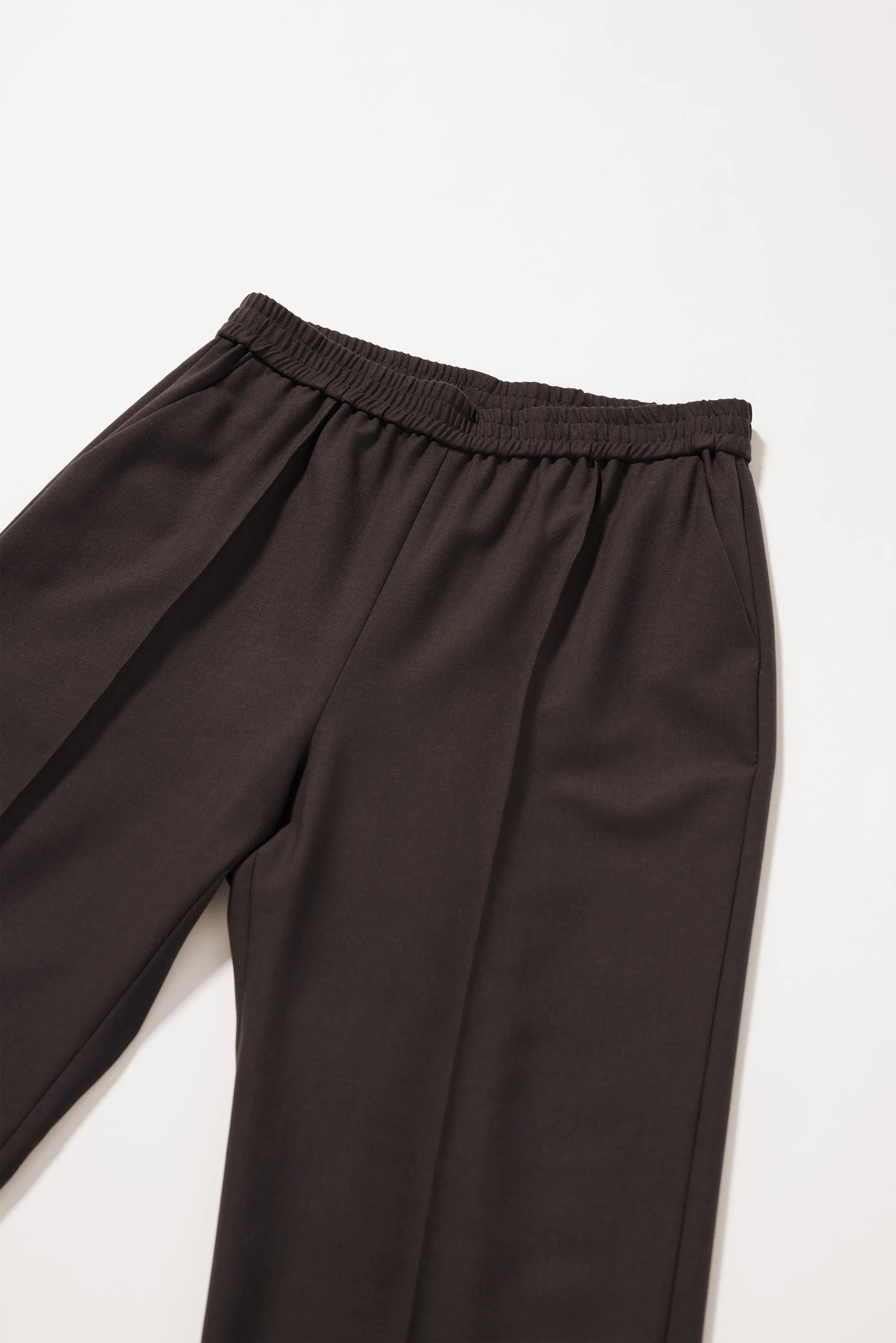 Manta Pant Dark Taupe sold by Kloke product image thumbnail 3