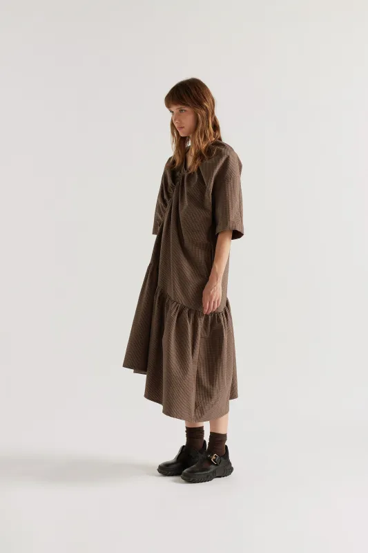 Diffuse Dress Cocoa made by Kloke