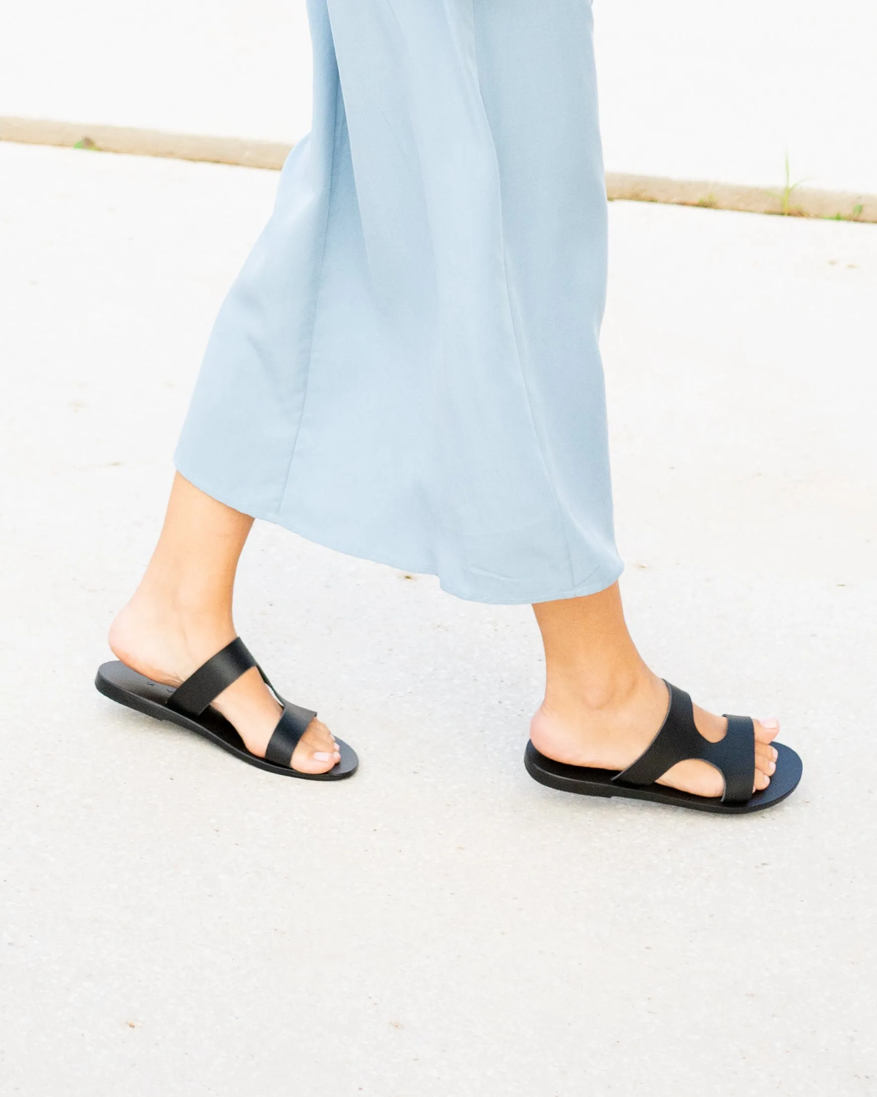 THIRASIA - BLACK/BLACK sold by Kyma product image thumbnail 4