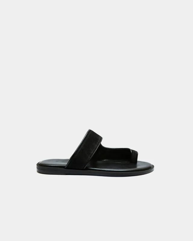 LEIPSOI X - BLACK SUEDE made by Kyma