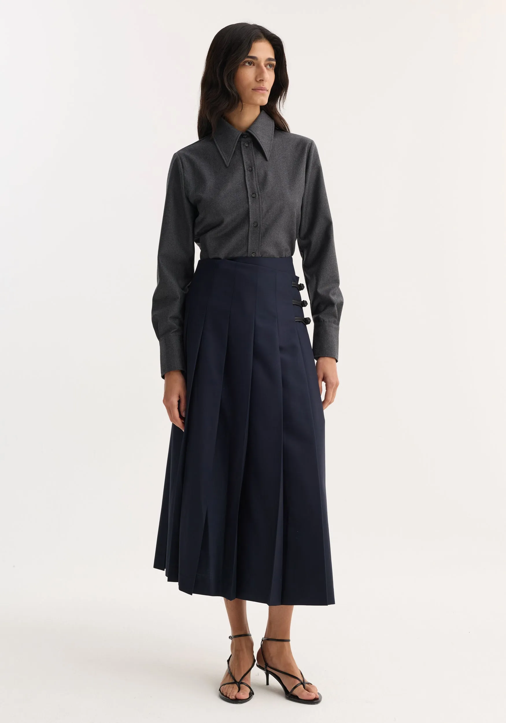 Fitted shirt | dark grey melange sold by Rohe