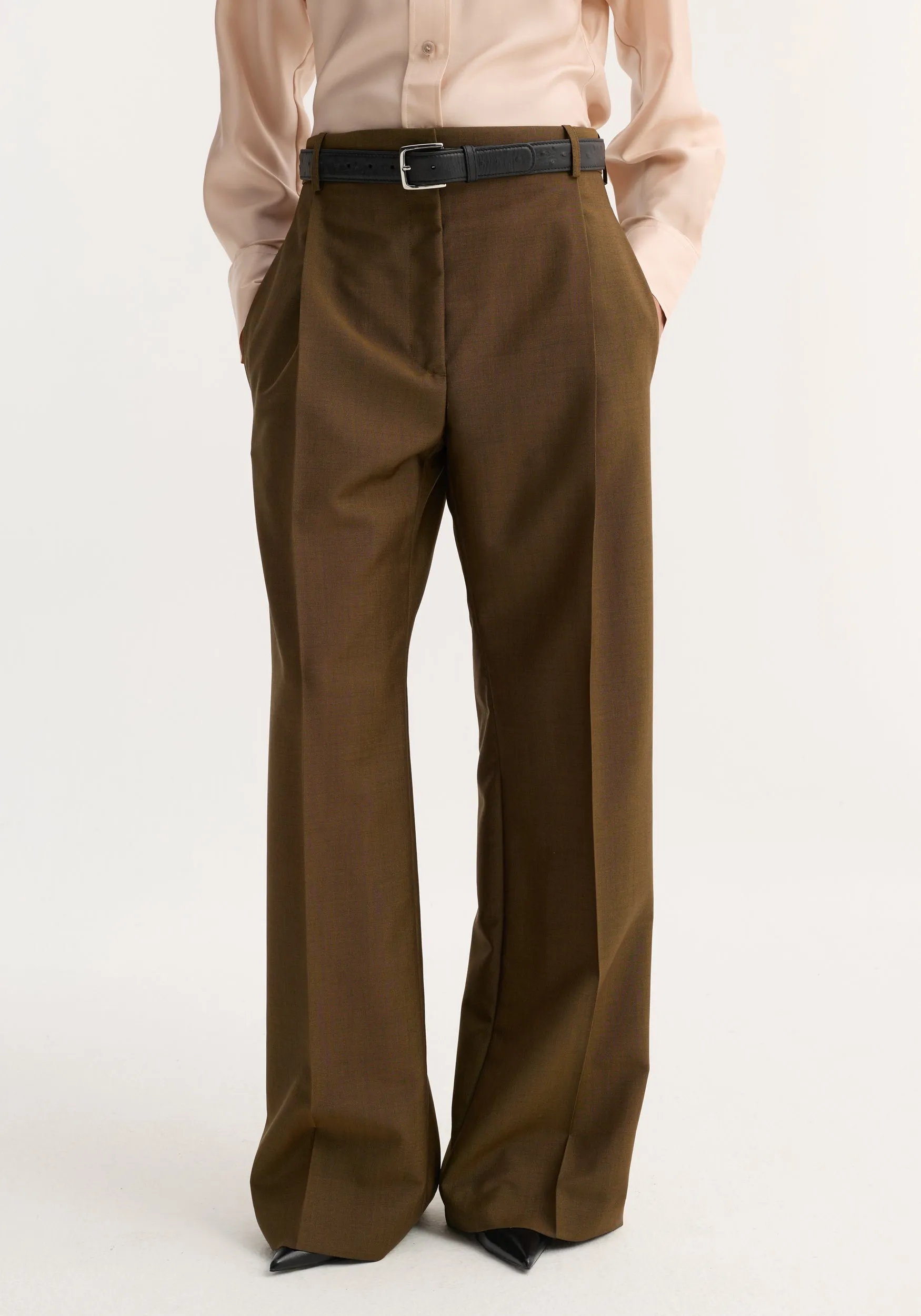 Relaxed straight leg trouser | golden brown sold by Rohe product image thumbnail 2
