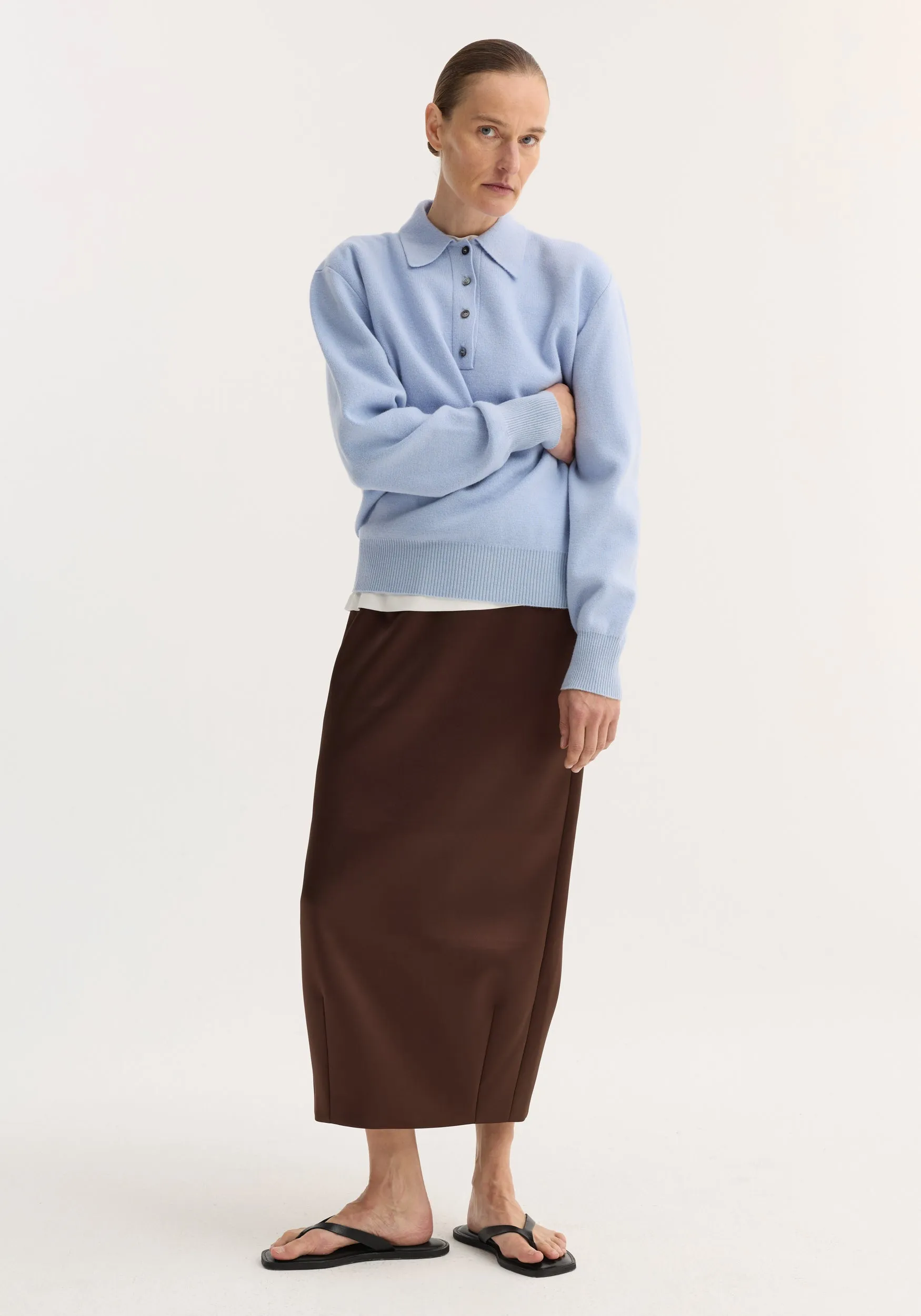 Balloon column skirt | espresso sold by Rohe