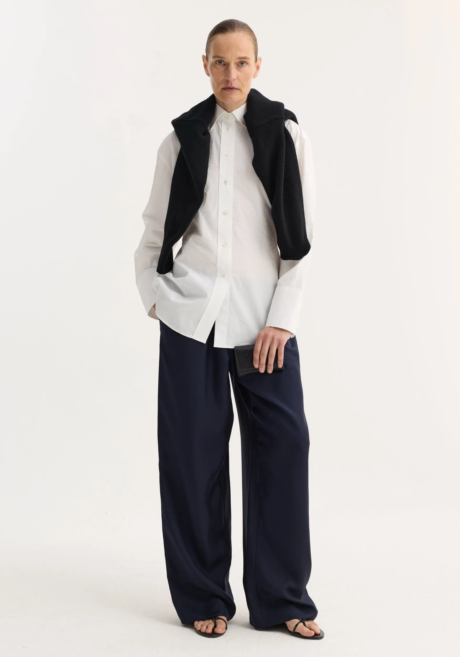 Shaped shirt | optic white sold by Rohe