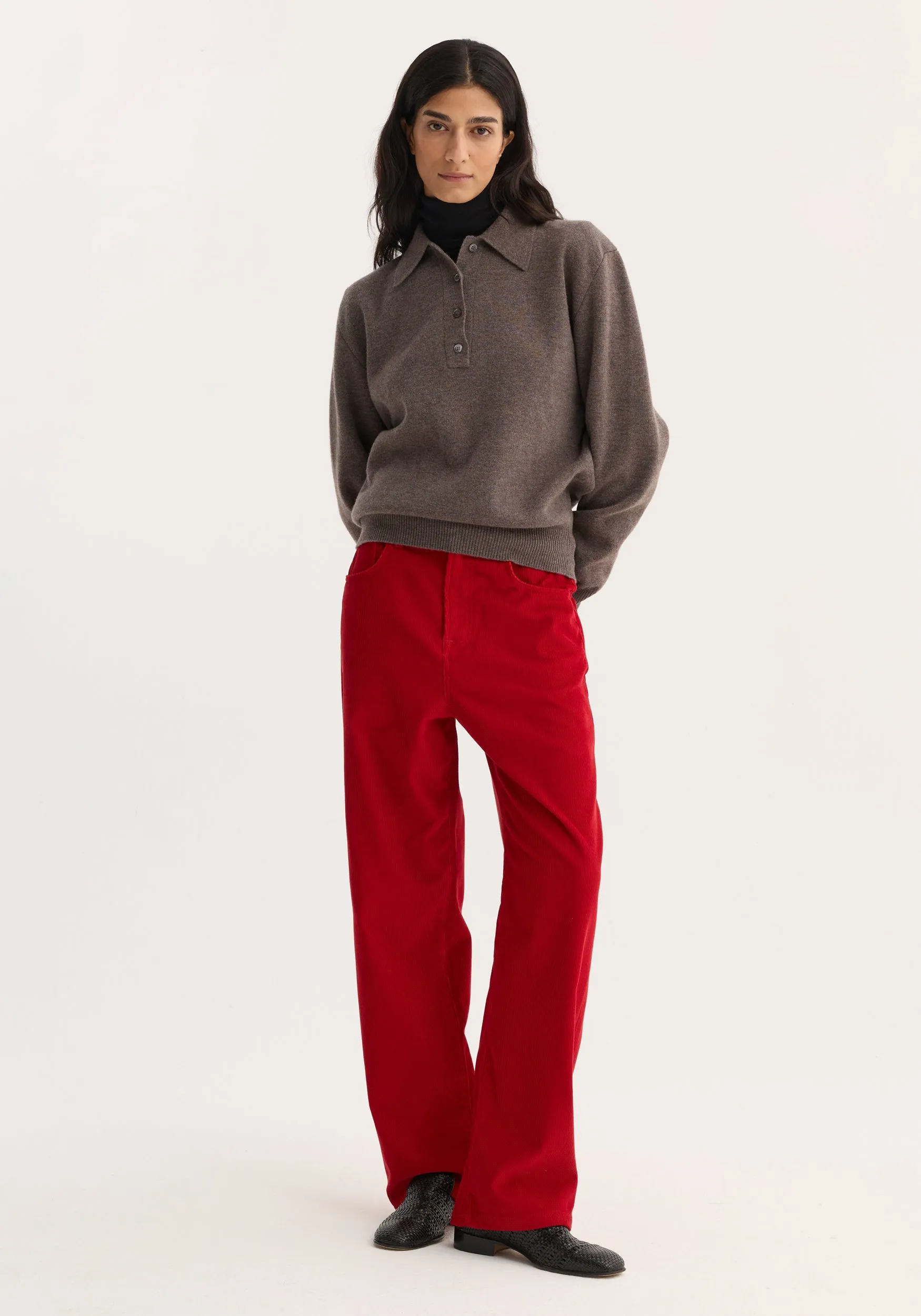 Relaxed corduroy trousers | rosso sold by Rohe