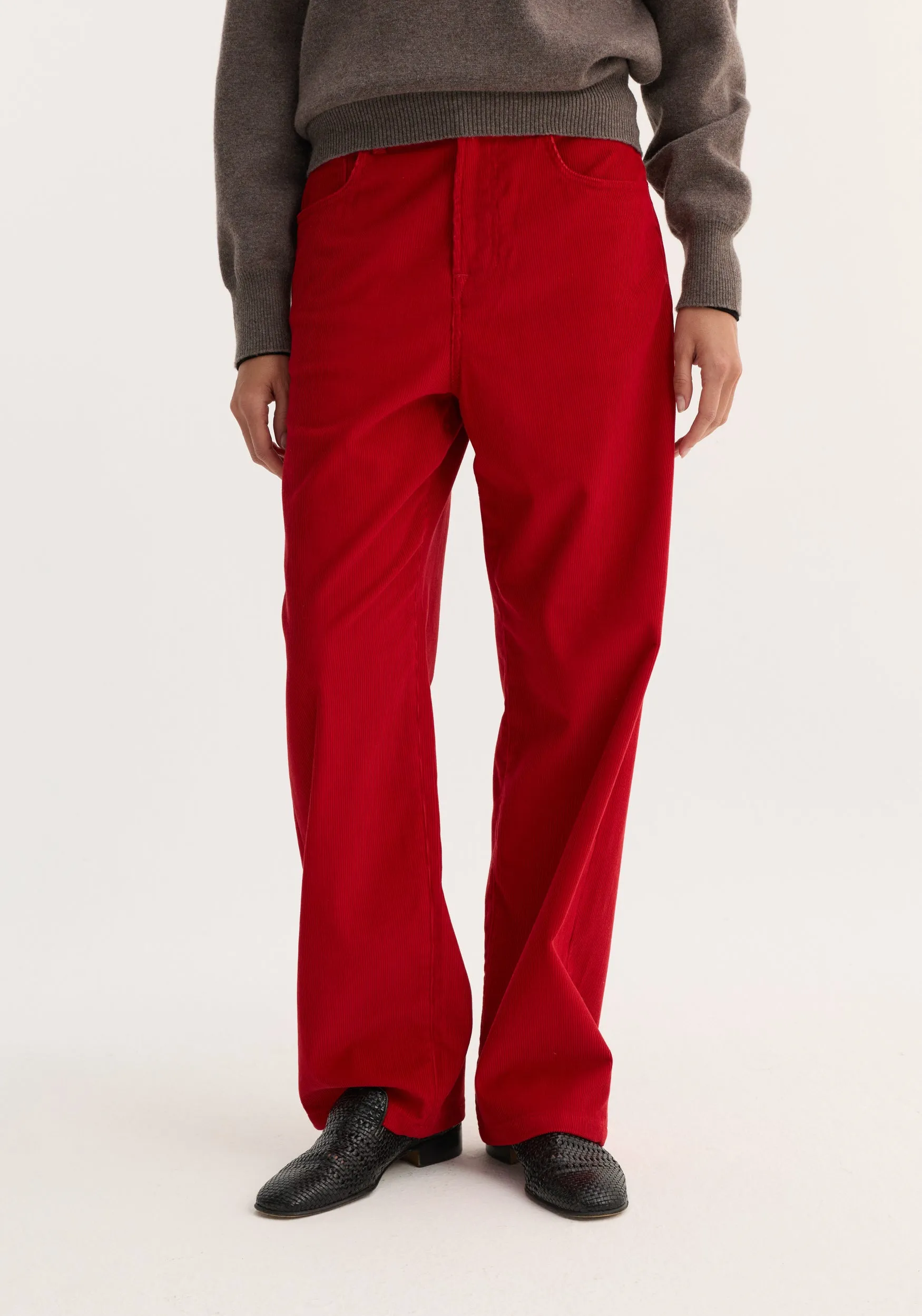 Relaxed corduroy trousers | rosso sold by Rohe product image thumbnail 4