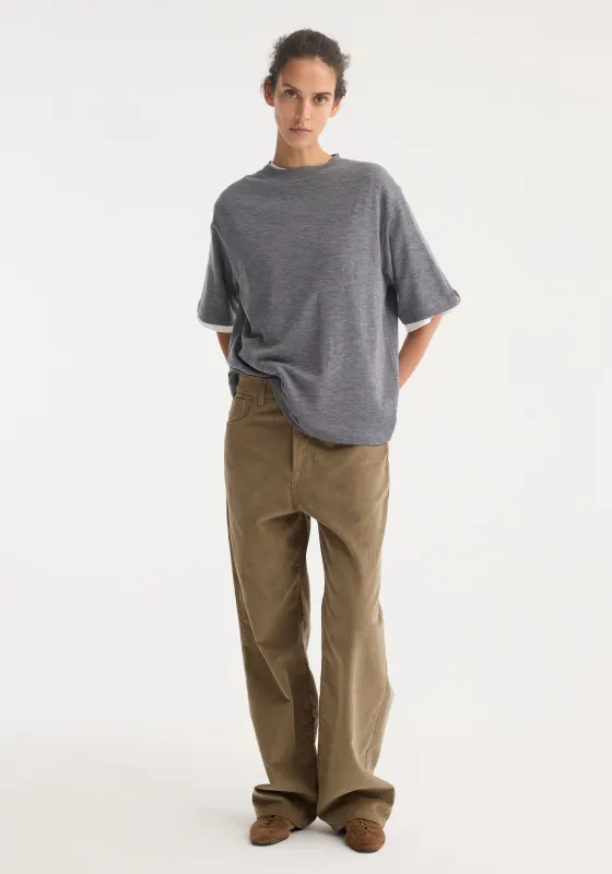 Relaxed corduroy trousers | dark sage made by Rohe