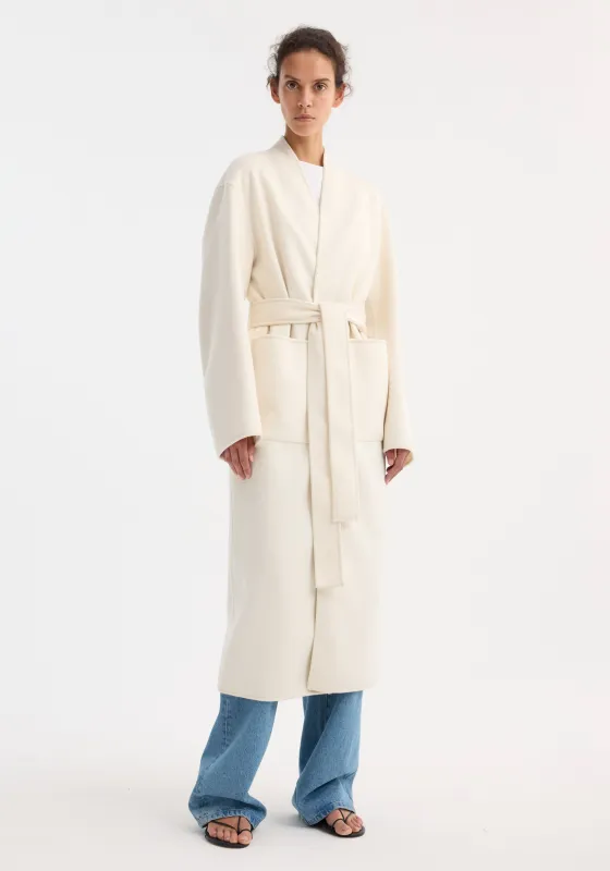 Double-faced kimono style coat | off white made by Rohe