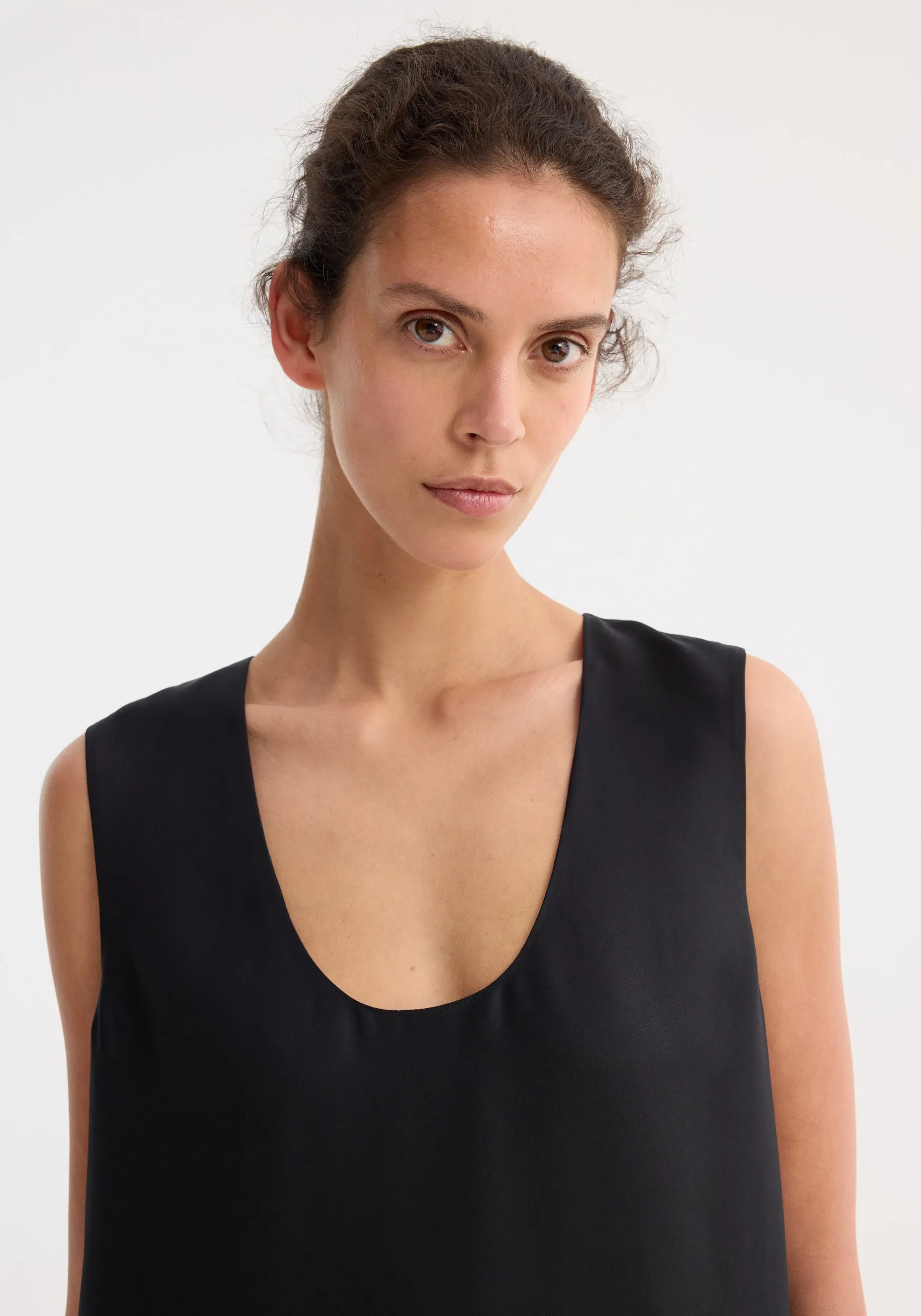 Scoop-neck silk dress | black sold by Rohe product image thumbnail 4