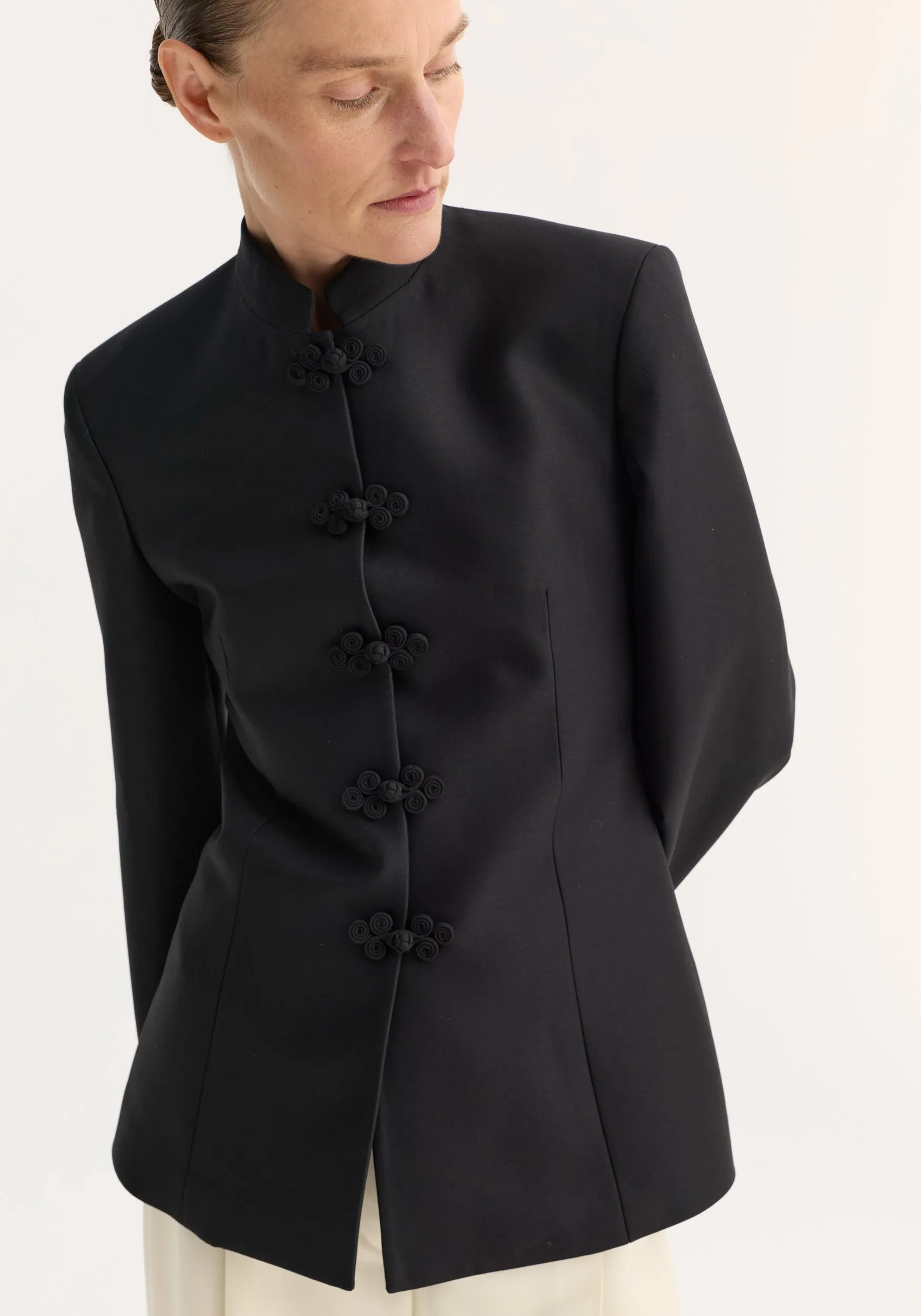 Sculptural pankou closure blazer | black sold by Rohe product image thumbnail 2