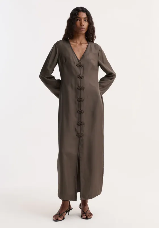 Pankou closure silk dress | earth made by Rohe