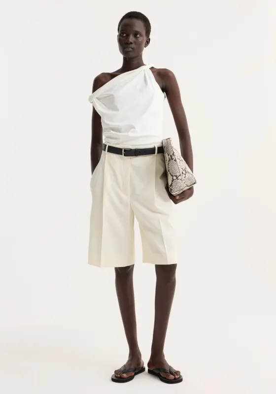 Tailored single pleat shorts | off white made by Rohe