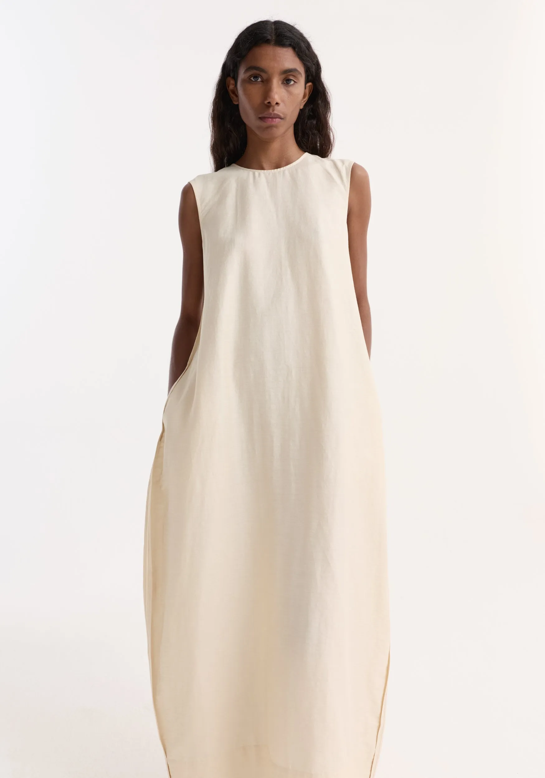 Hourglass linen silk dress | butter sold by Rohe product image thumbnail 2
