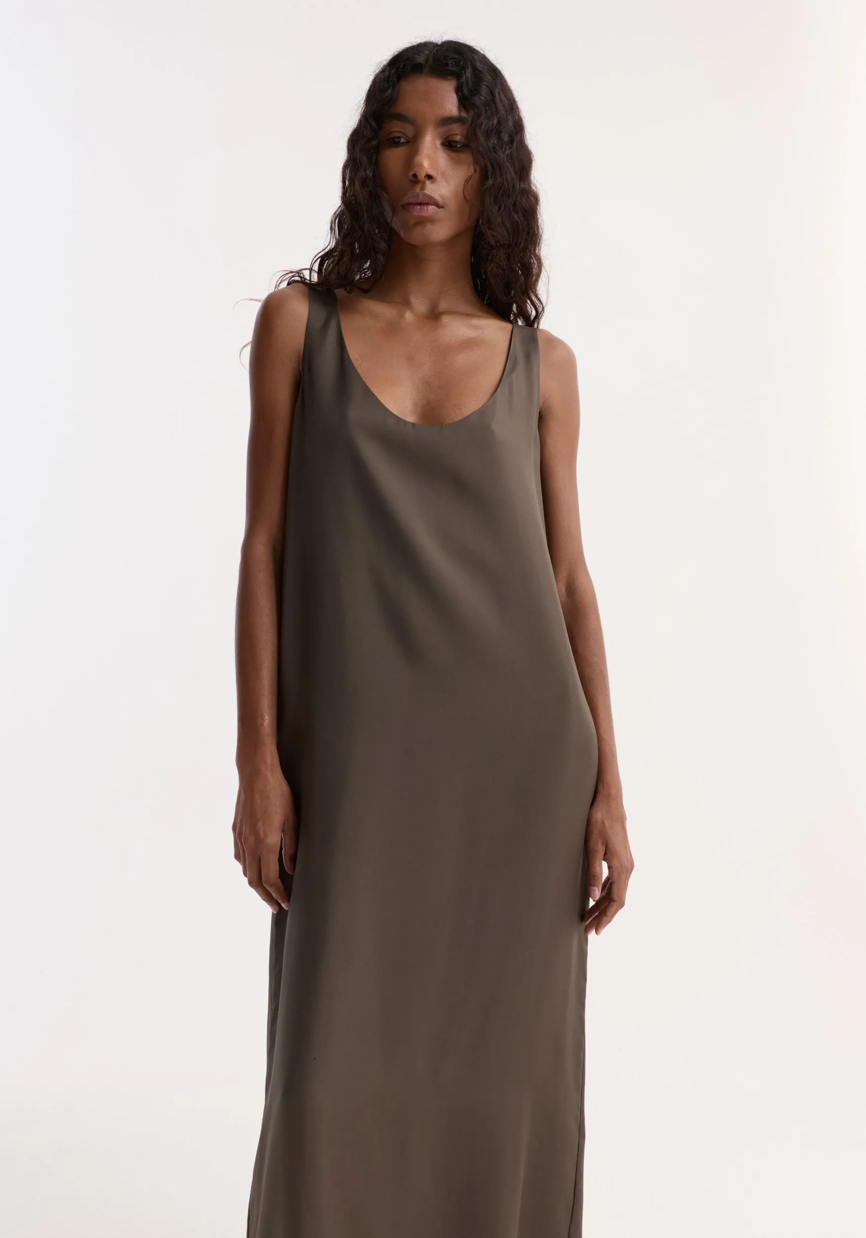 Silk scoop-neck dress | earth sold by Rohe product image thumbnail 2