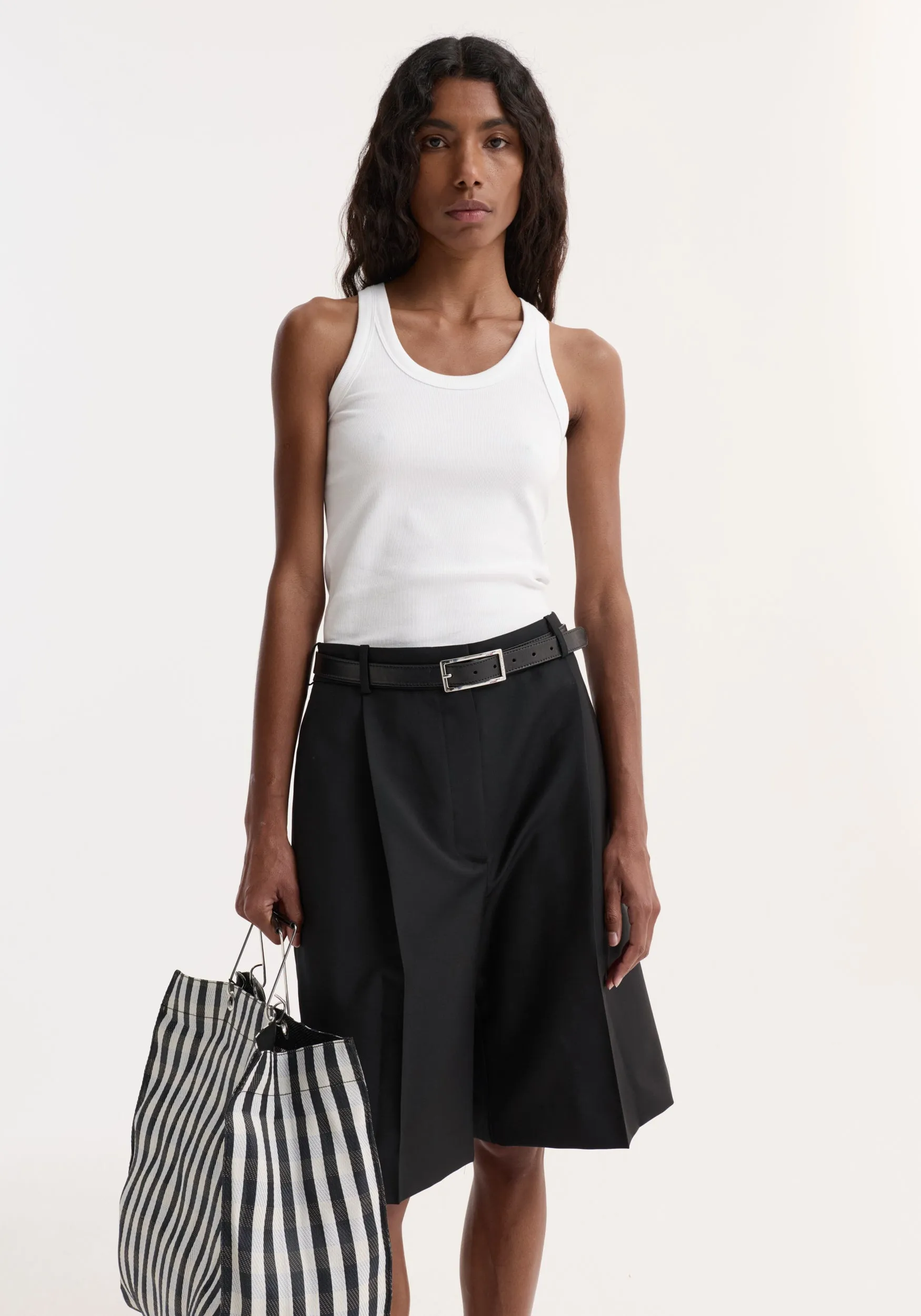 Tailored single pleat shorts | black sold by Rohe product image thumbnail 2