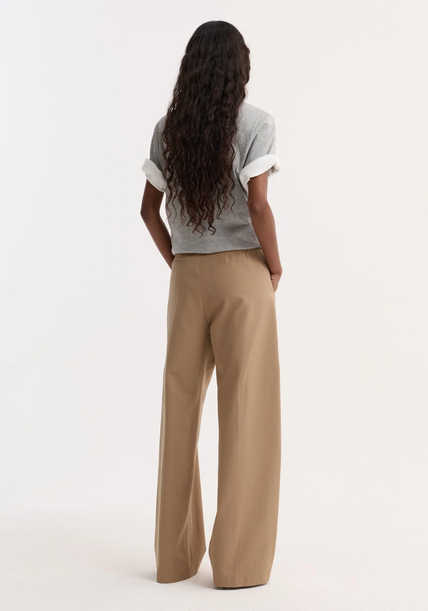 Classic baggy chino | beige sold by Rohe product image thumbnail 4