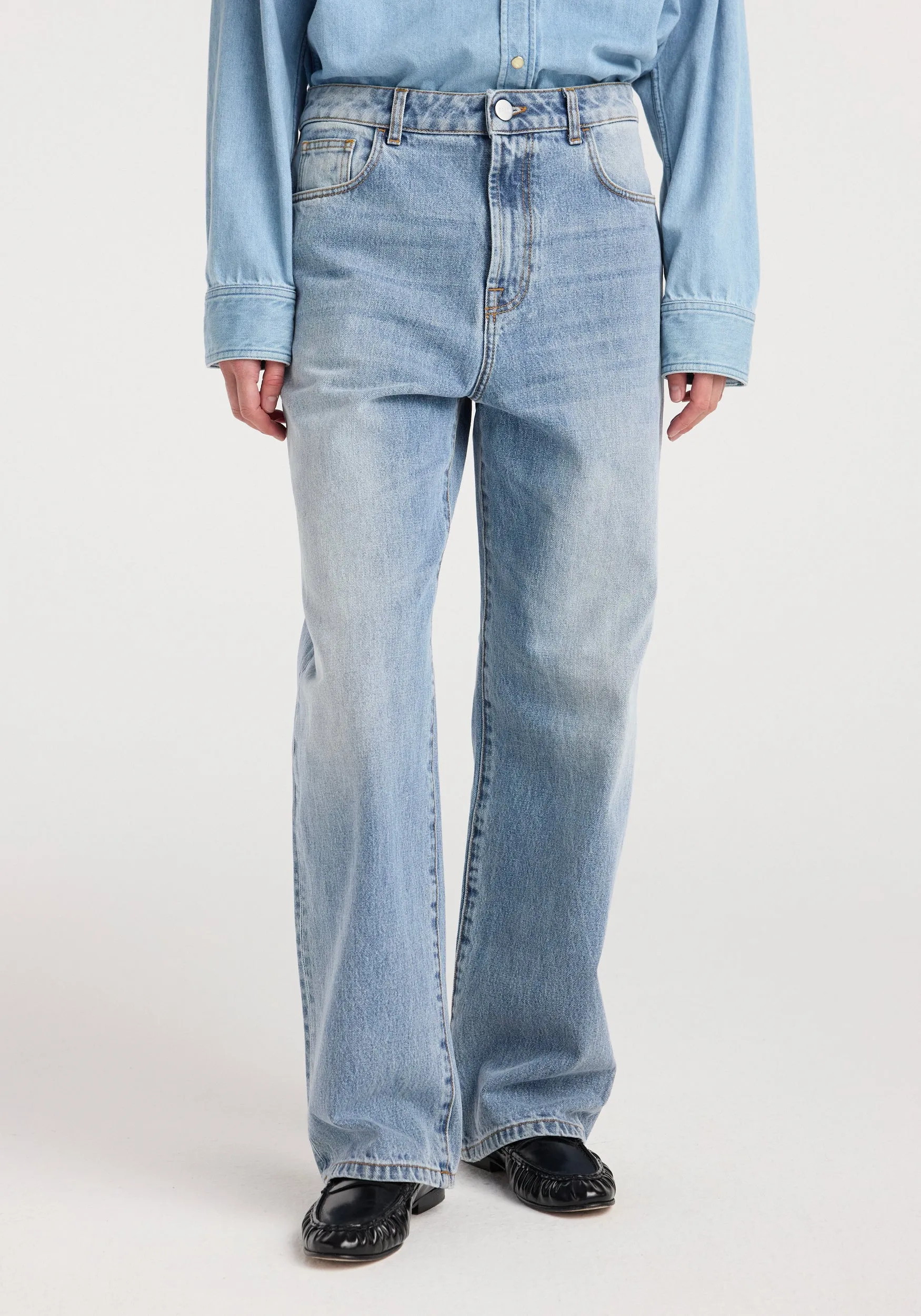 Bruun - Signature baggy denim | classic blue sold by Rohe product image thumbnail 2