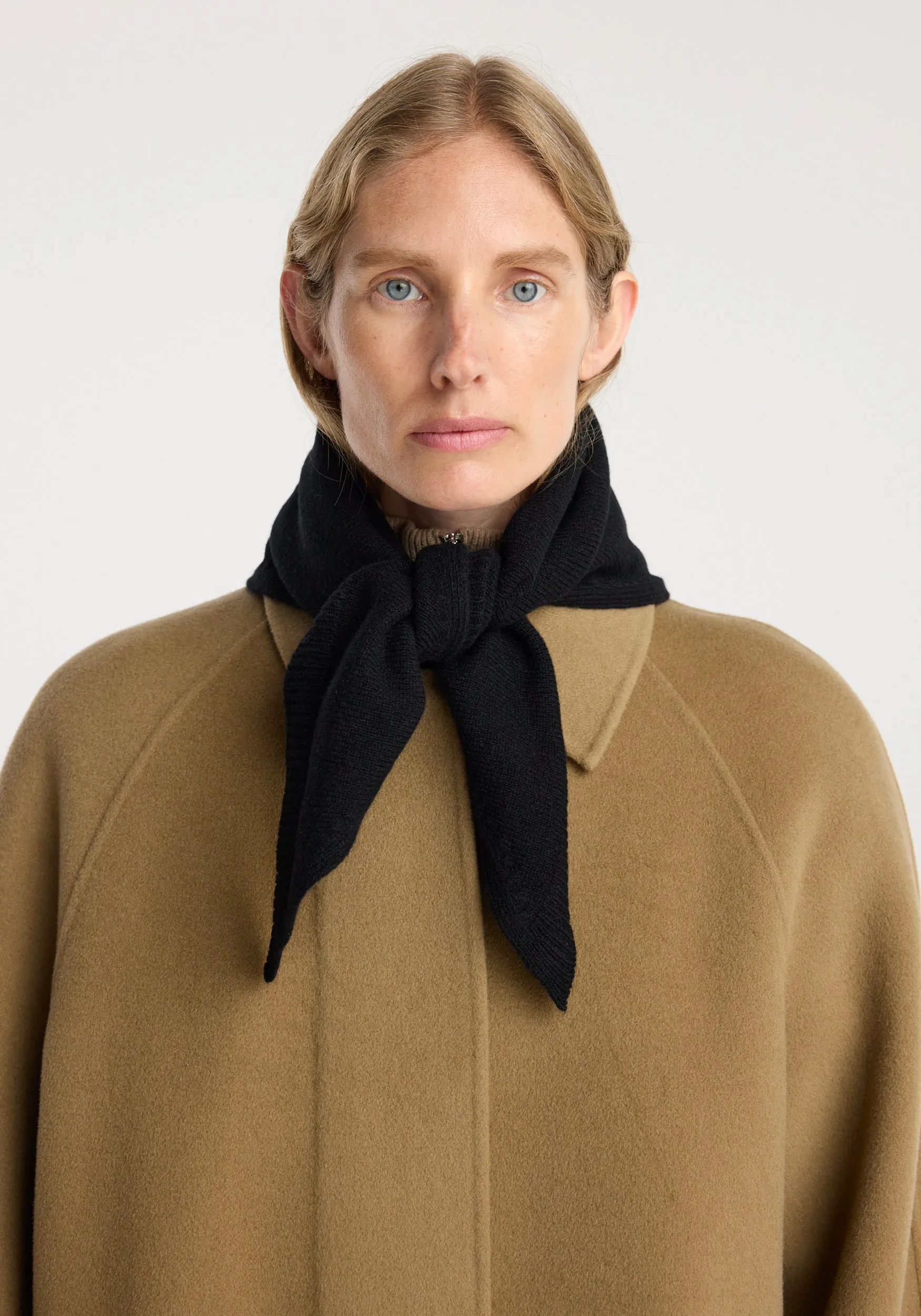 Small knitted triangle scarf | black sold by Rohe product image thumbnail 4