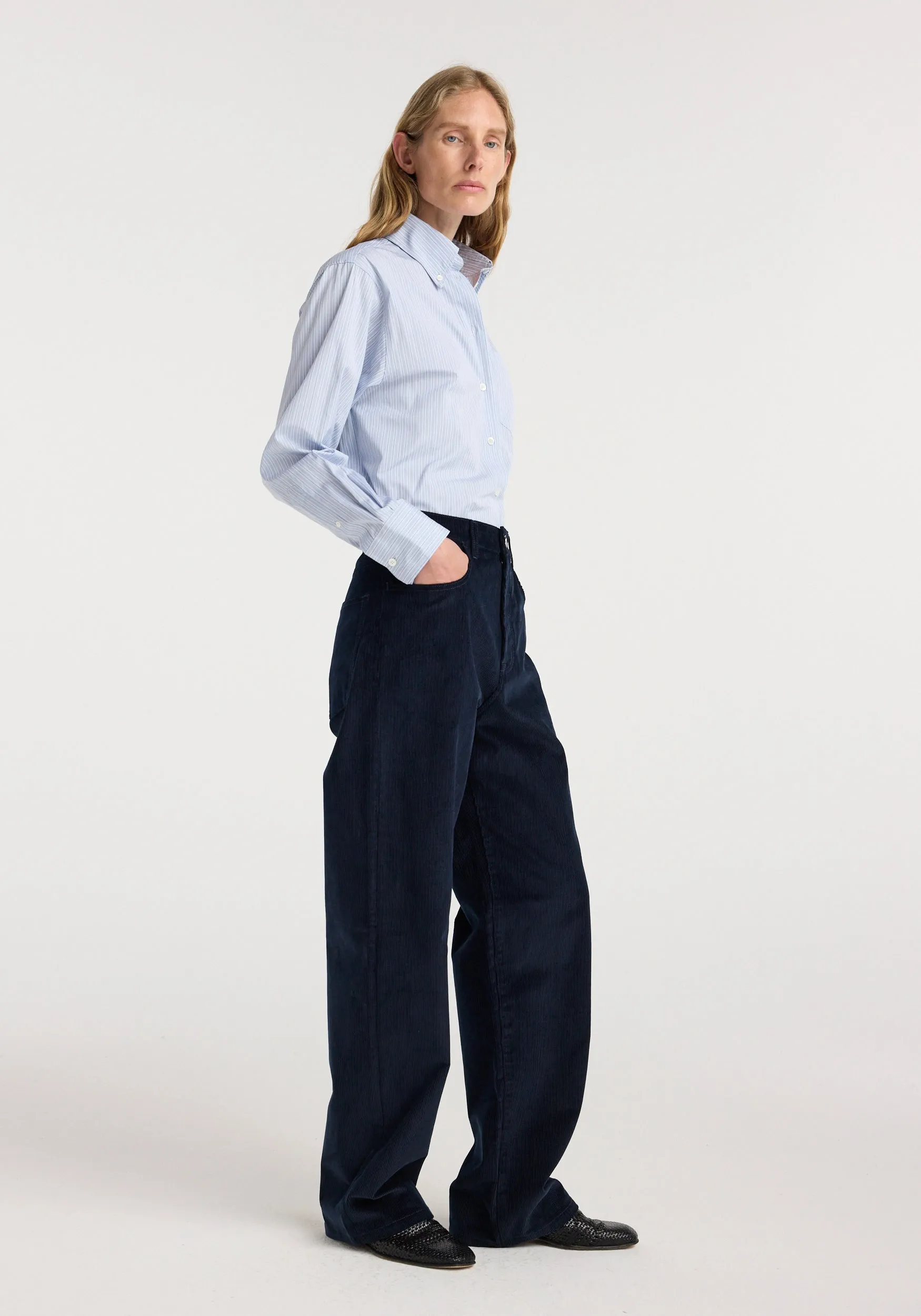 Bruun - Signature baggy corduroy | night sold by Rohe product image thumbnail 2