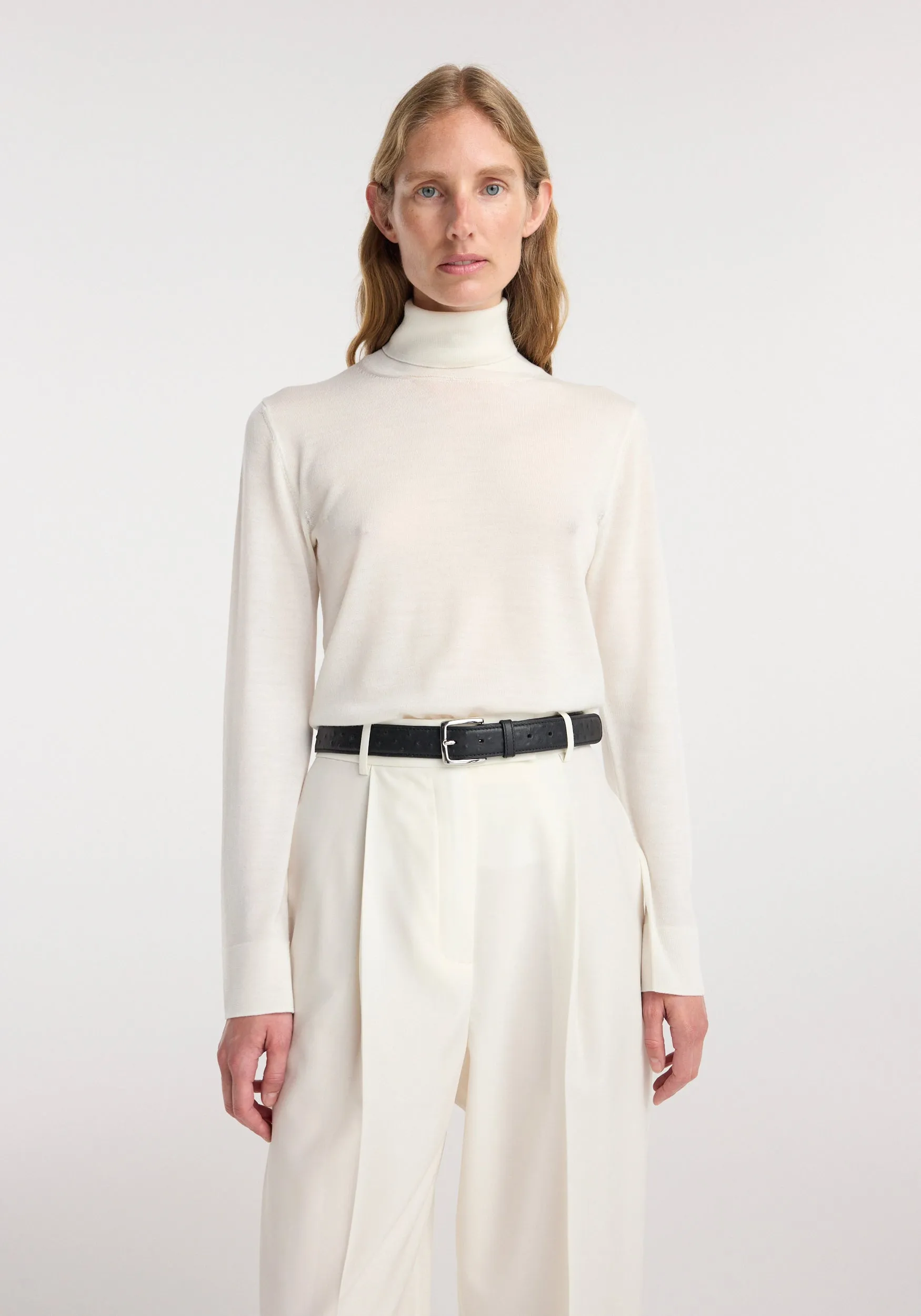 Fine-knit wool cashmere turtleneck | off white sold by Rohe product image thumbnail 4