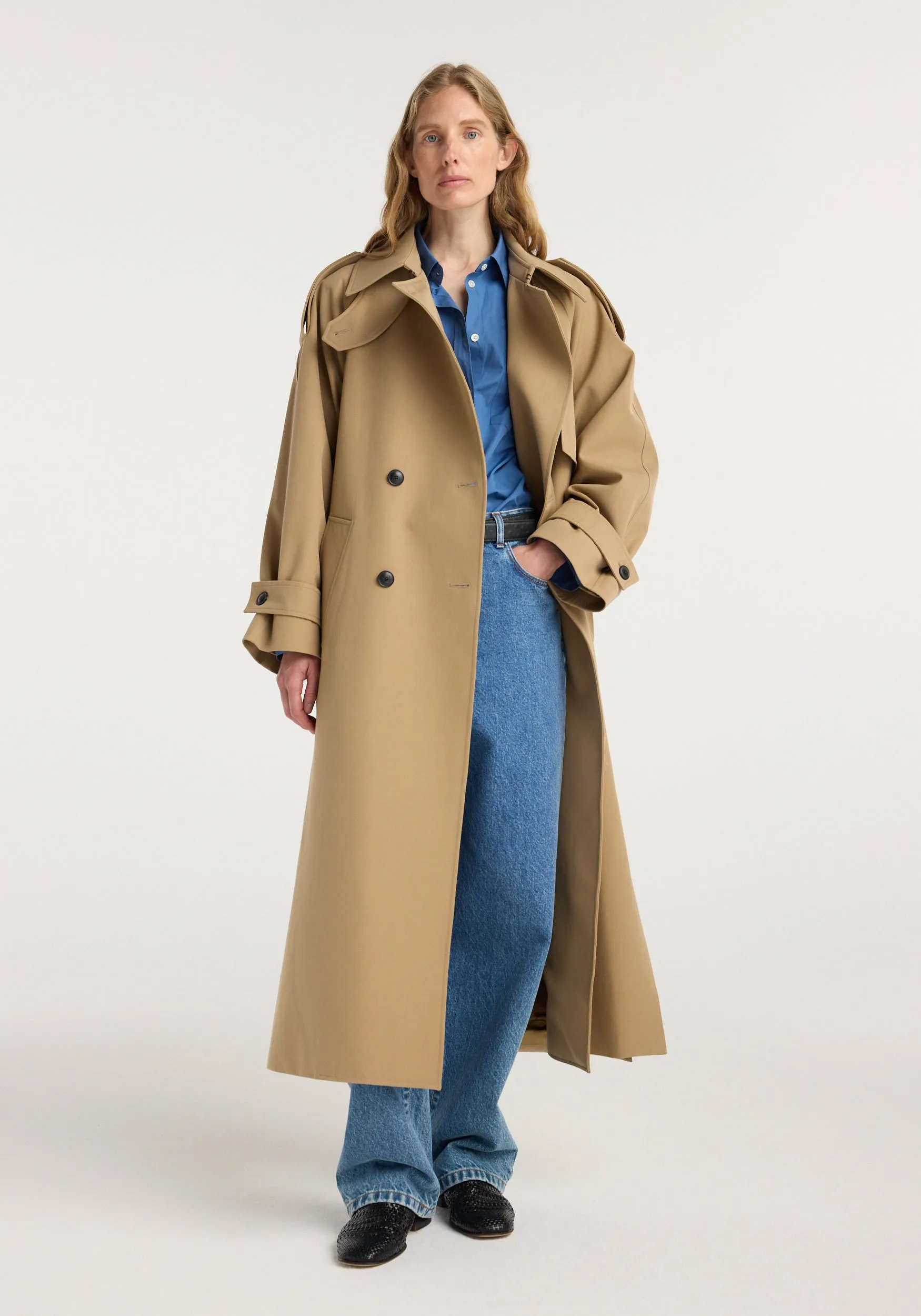 Classic trench | beige sold by Rohe