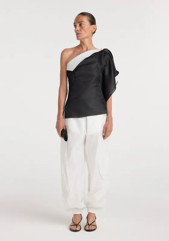 Sculptural double layered top | black made by Rohe