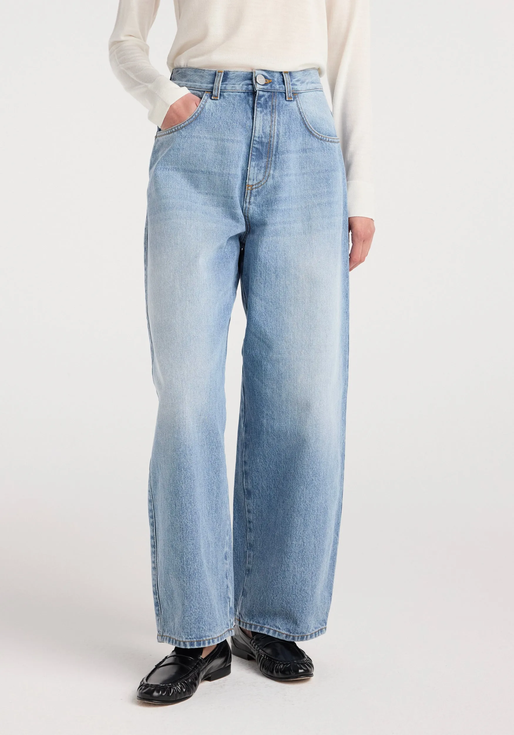 Berber - Barrel leg denim | classic blue sold by Rohe product image thumbnail 2