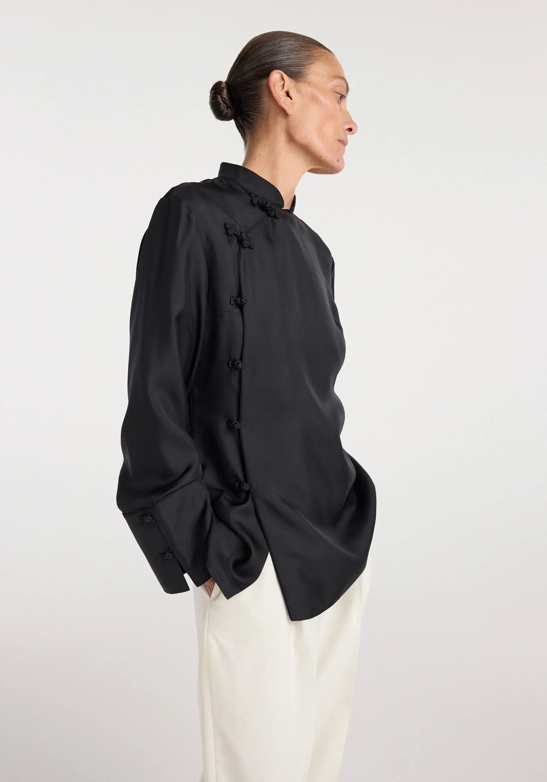 Pankou closure silk top | black sold by Rohe product image thumbnail 5