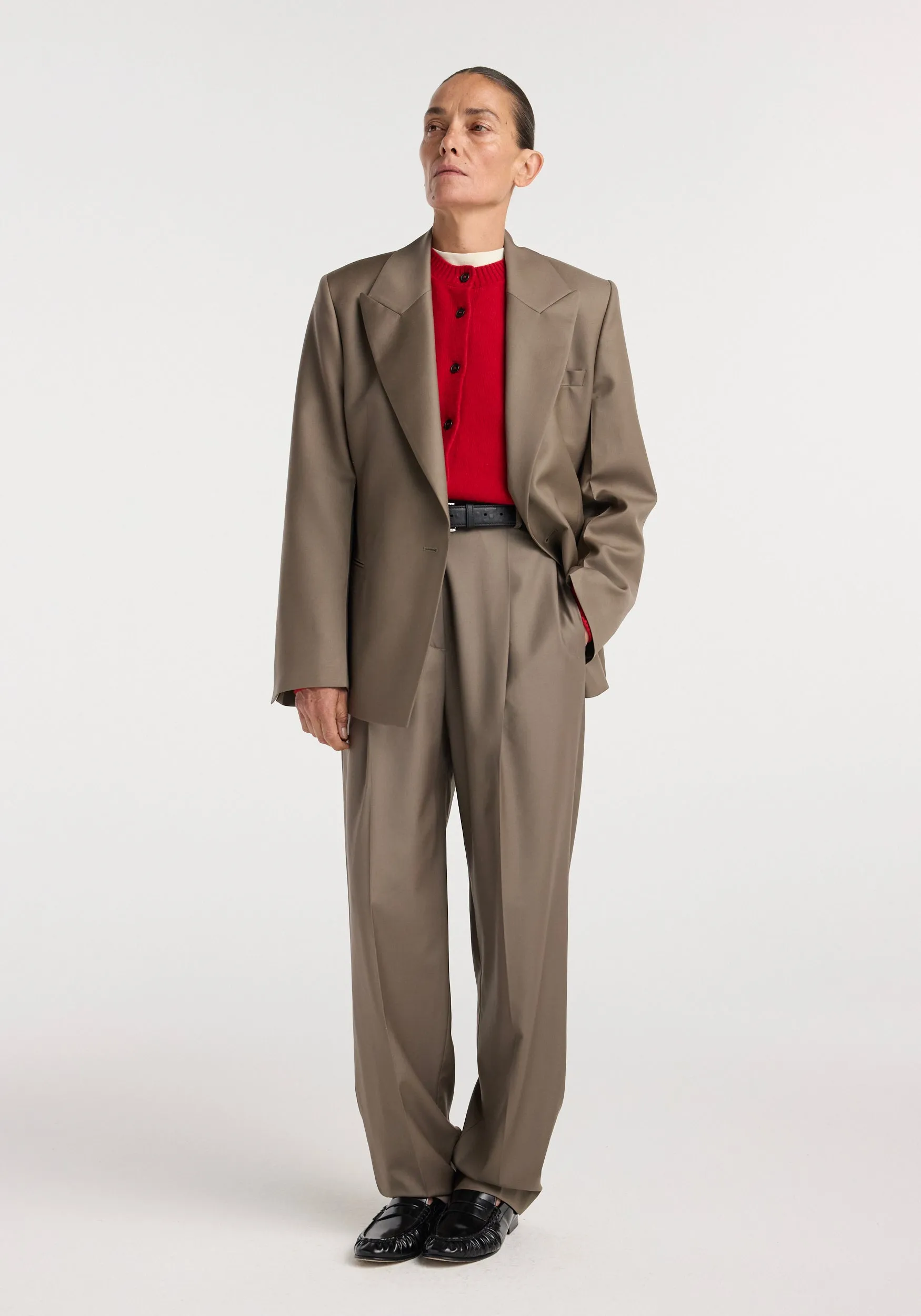 Hourglass shaped blazer | desert brown sold by Rohe